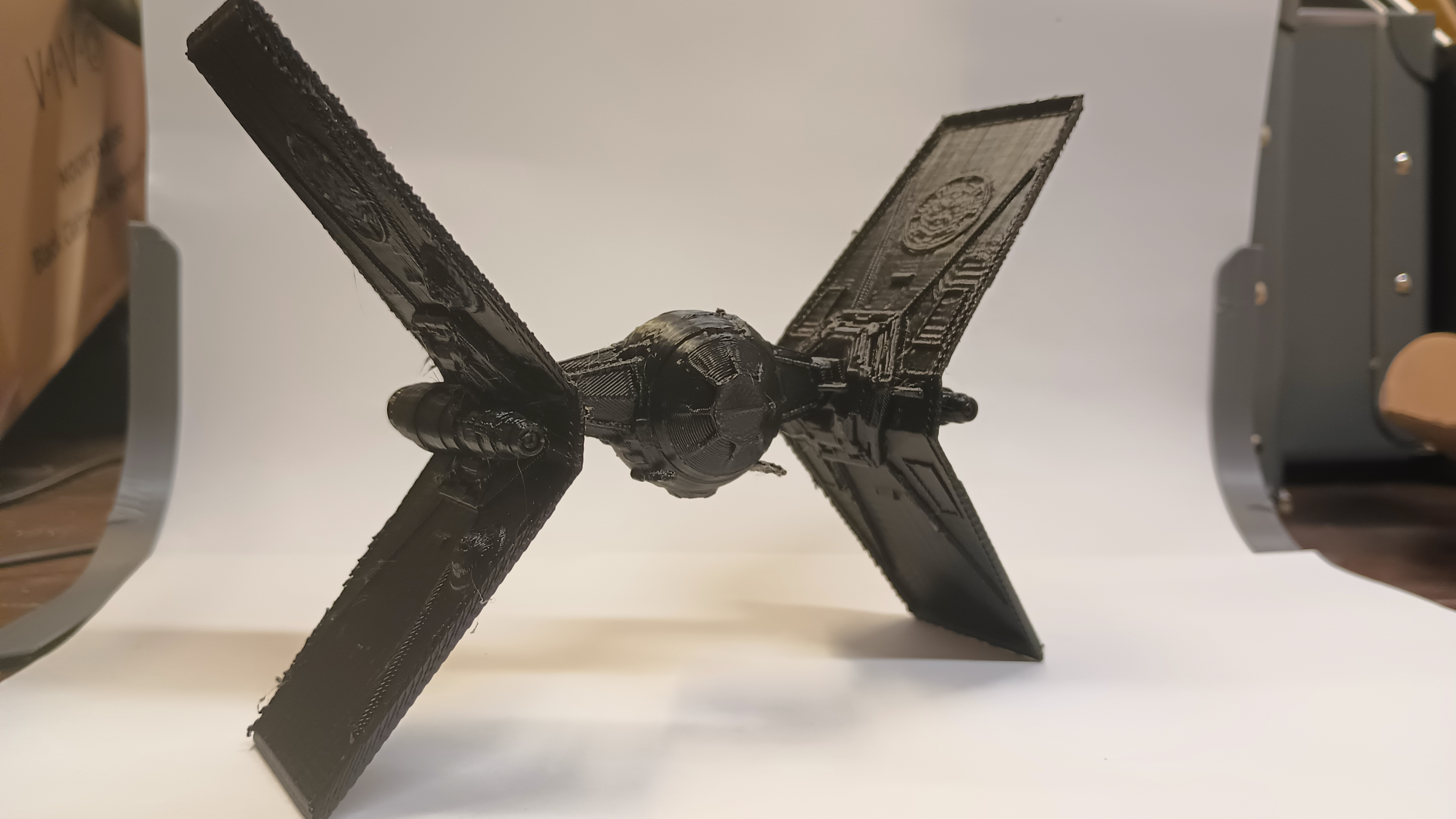 TIE "Ugly" Concept — miniatura 4