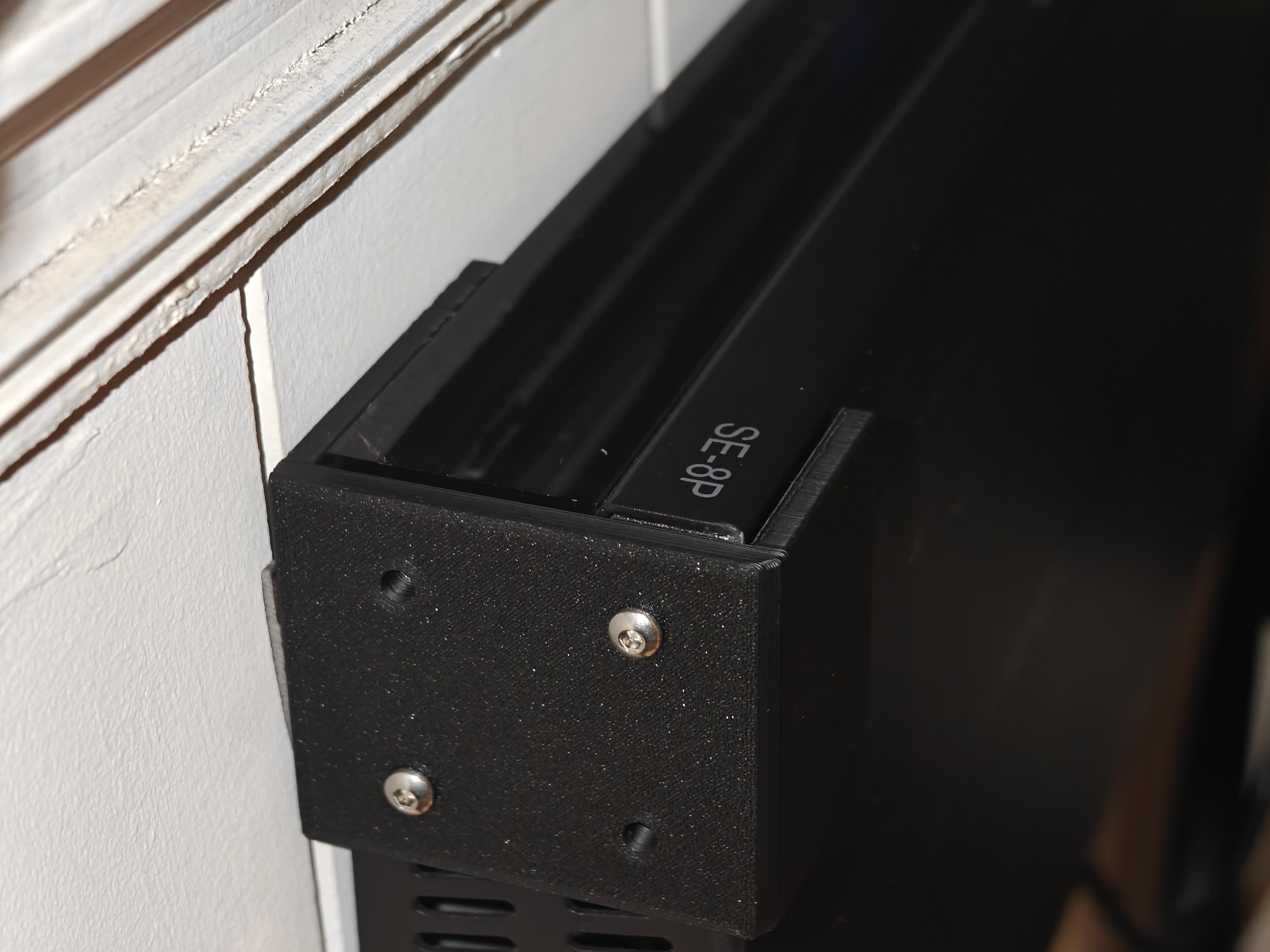 Wall Mount for Pakedge SE-8P PoE Ethernet Switch