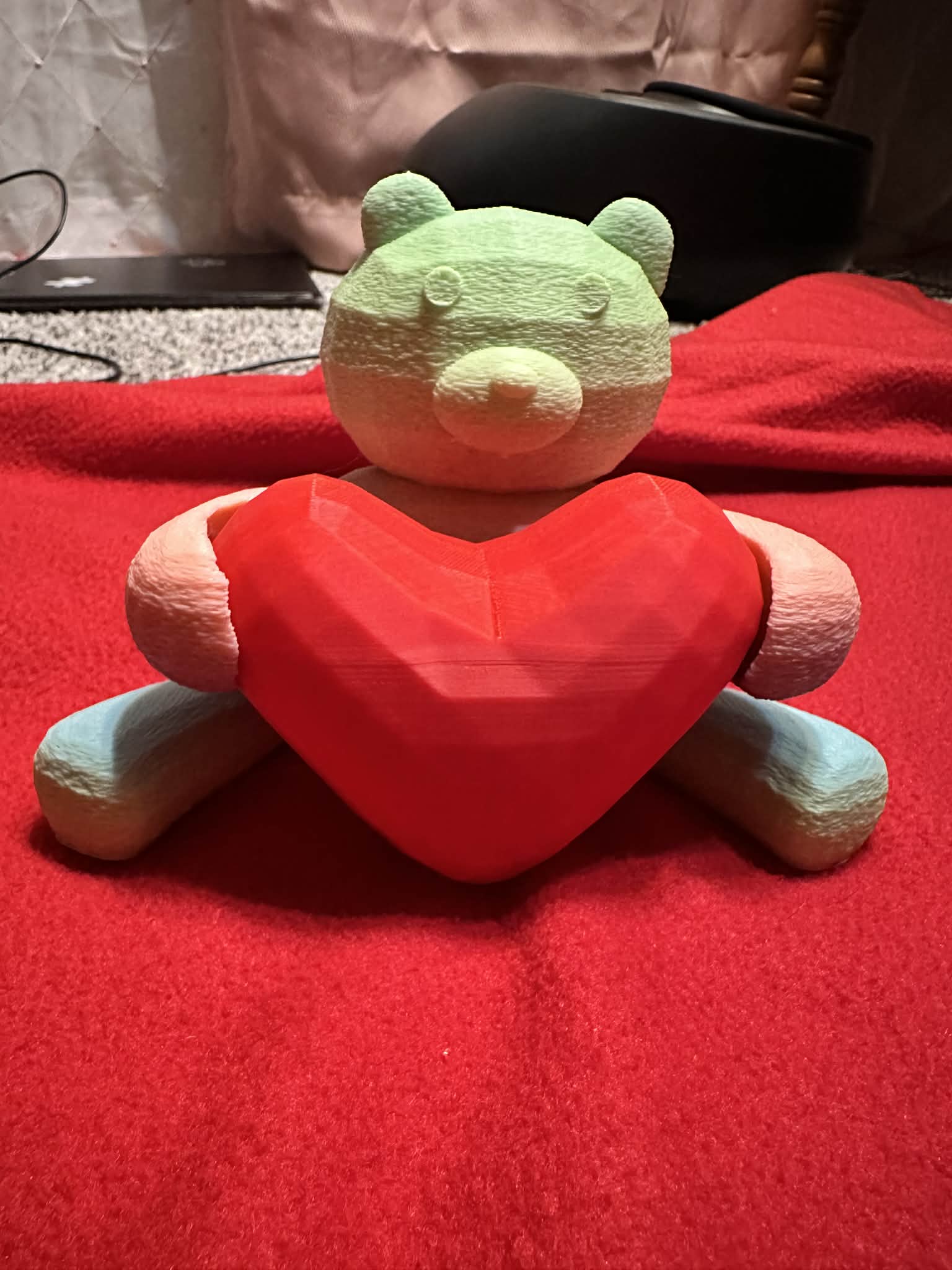 valentines bear with heart