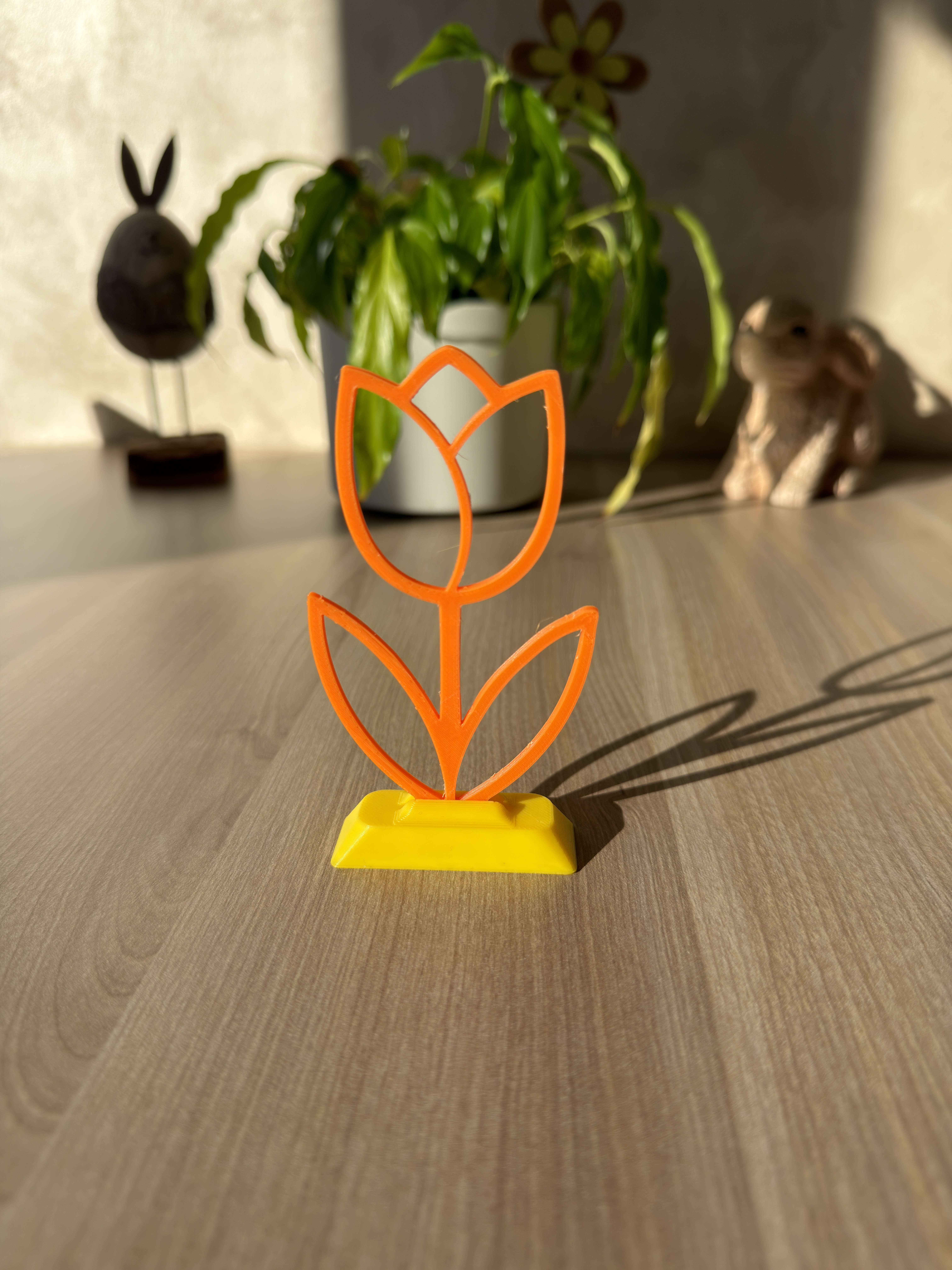 Easter line tulip decor