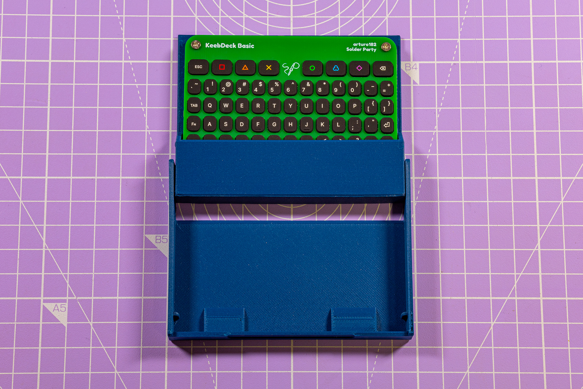 Miniatura 3 do modelo 3D A Case for the KeebDeck Basic
