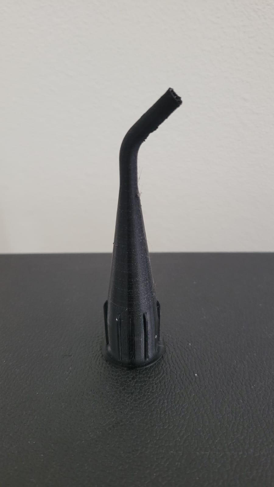 Curved Silicone Caulking Nozzle