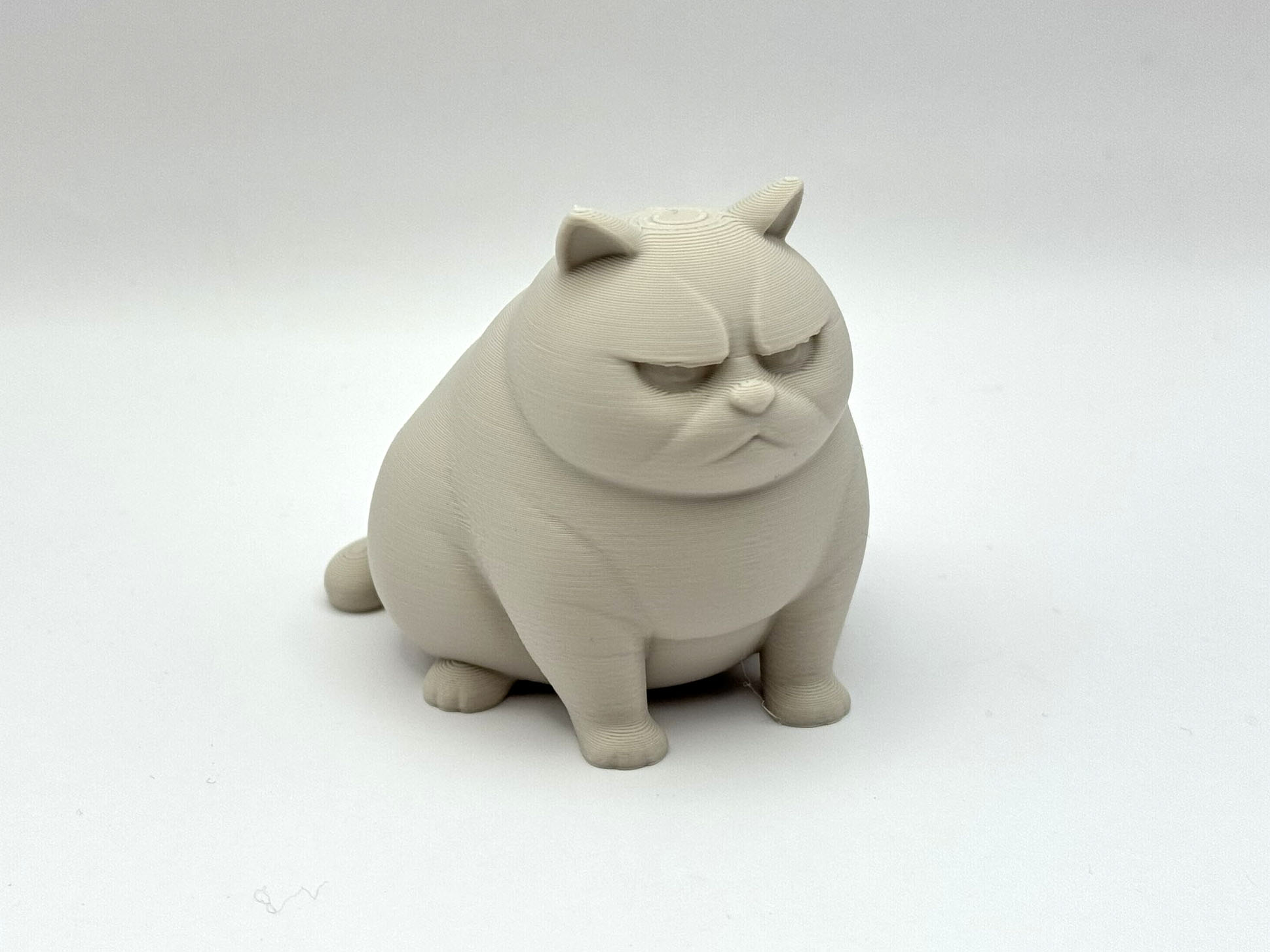 Grumpy Cat Figurine