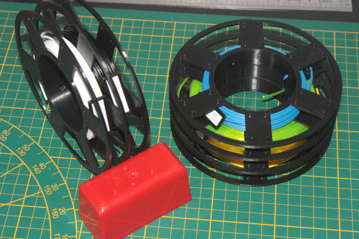 segmented spool for filament samples
