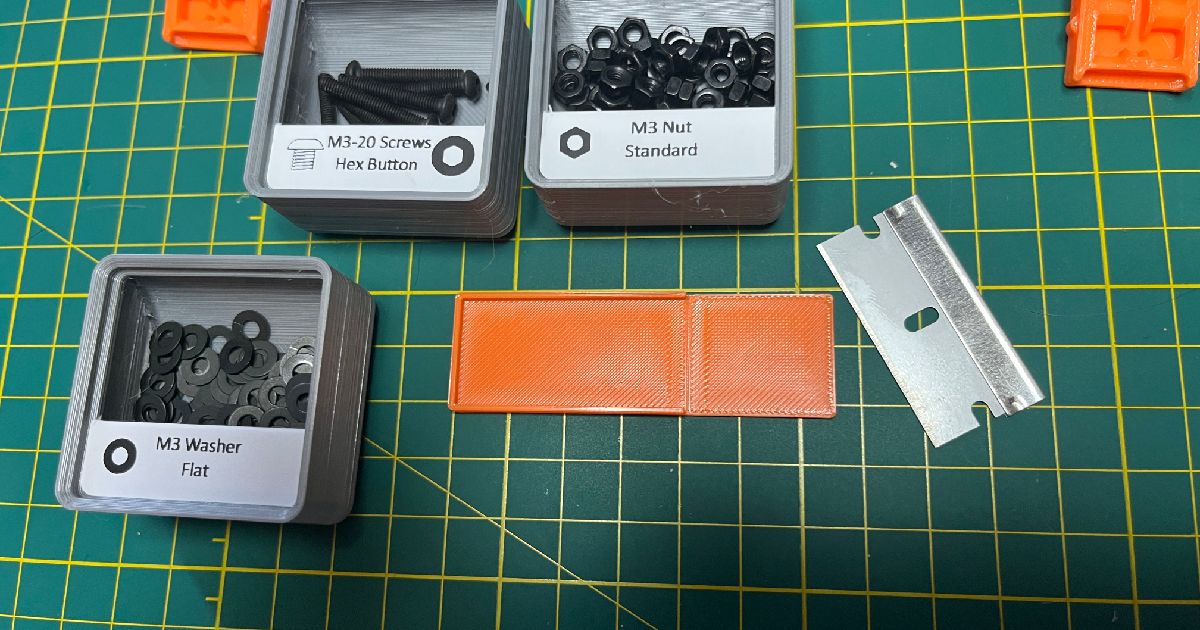 Gridfinity Bin Label Cutting Jig by Crixiss | Download free STL