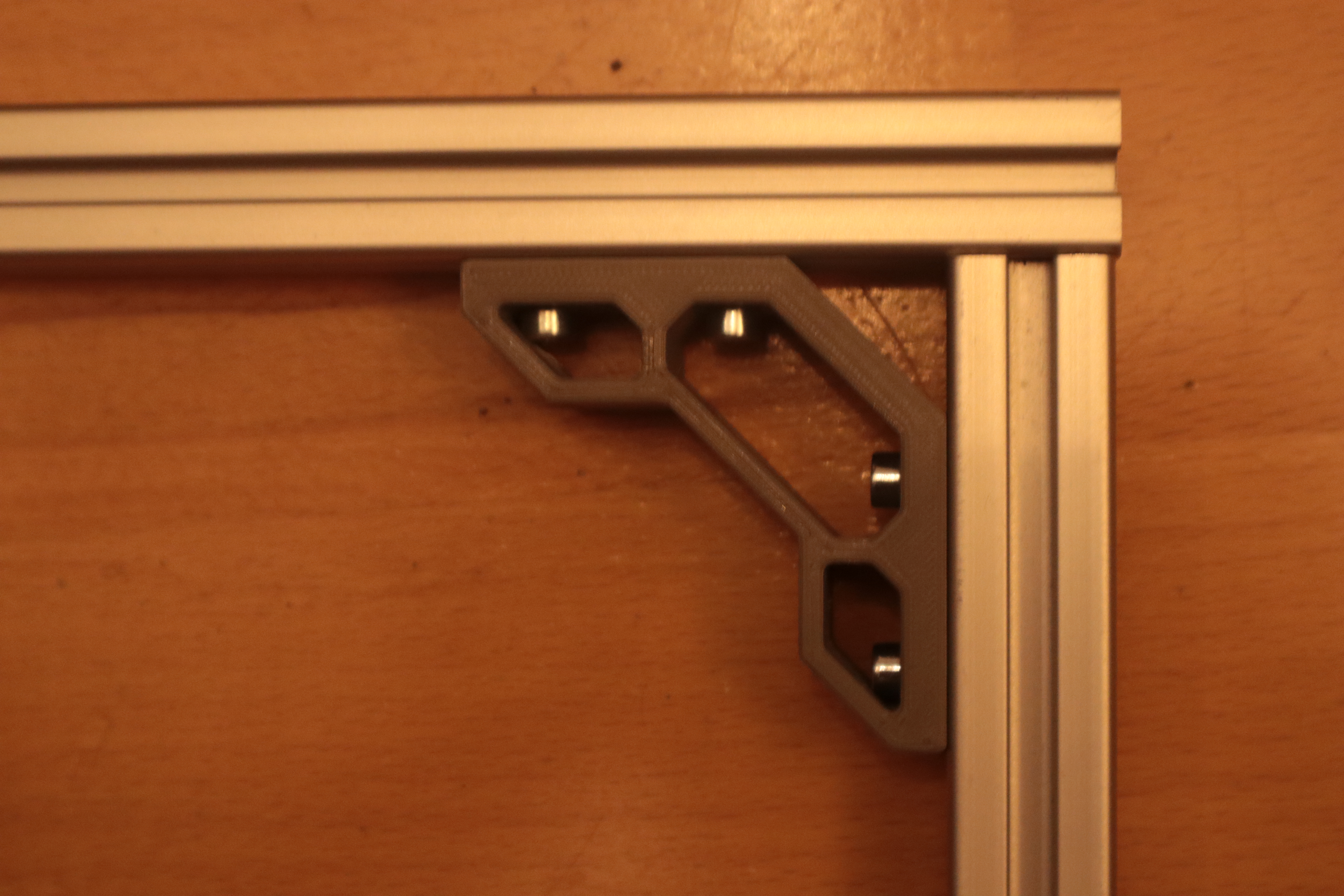 20x20 Extrusion corner  bracet for M4 screws