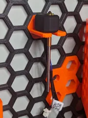 Honeycomb Scraper Holder for Skadis Walls by Ghostguy6