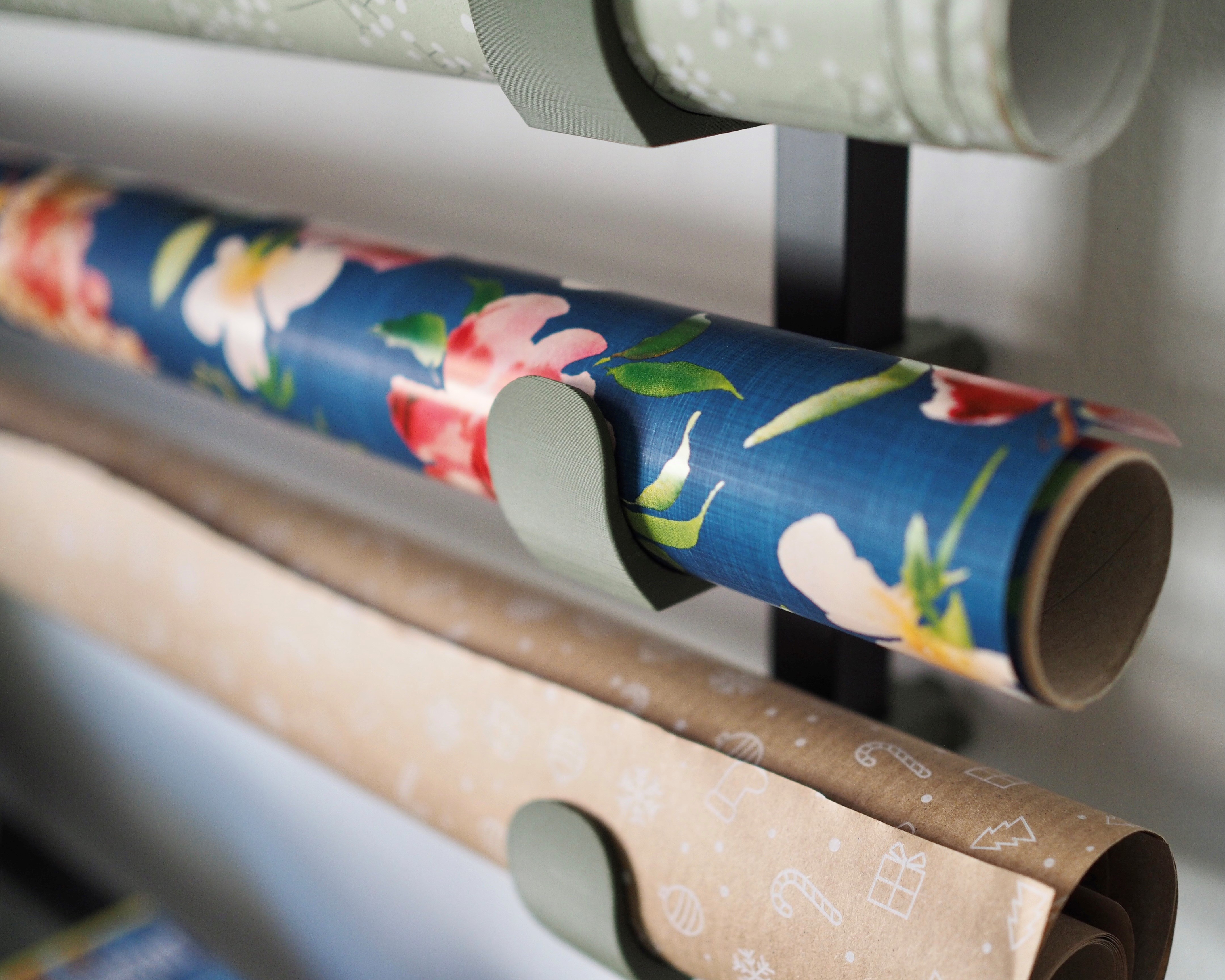 Wrapping paper holder for IKEA VITTSJÖ