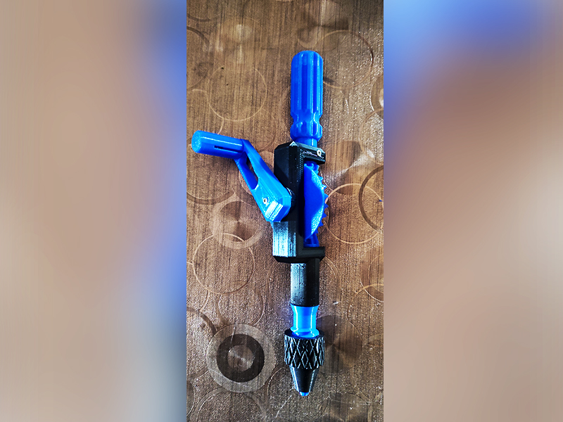 Taladro manual (Berbiquí de doble piñón)
