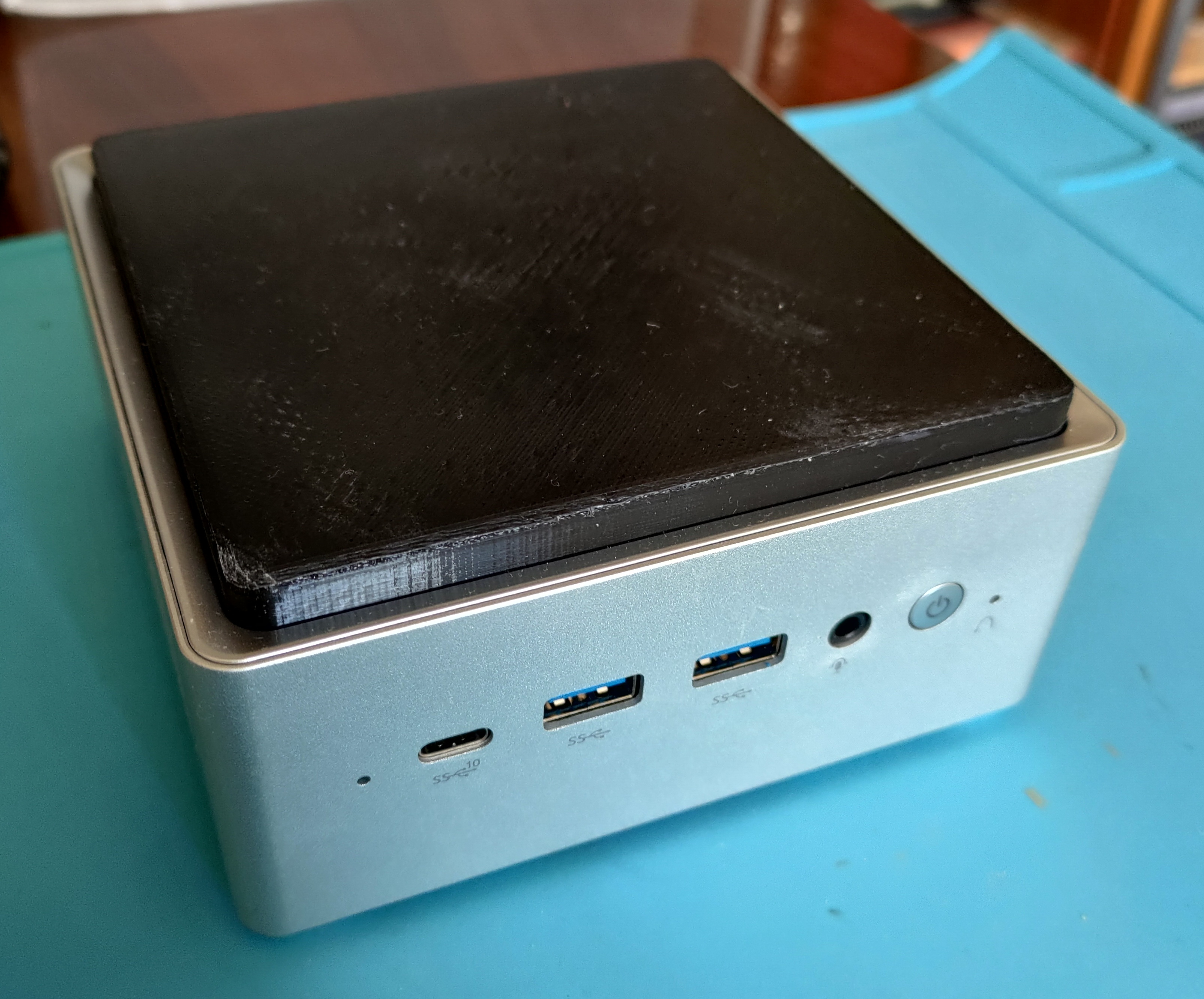 Minisforum MPB7 - HDD