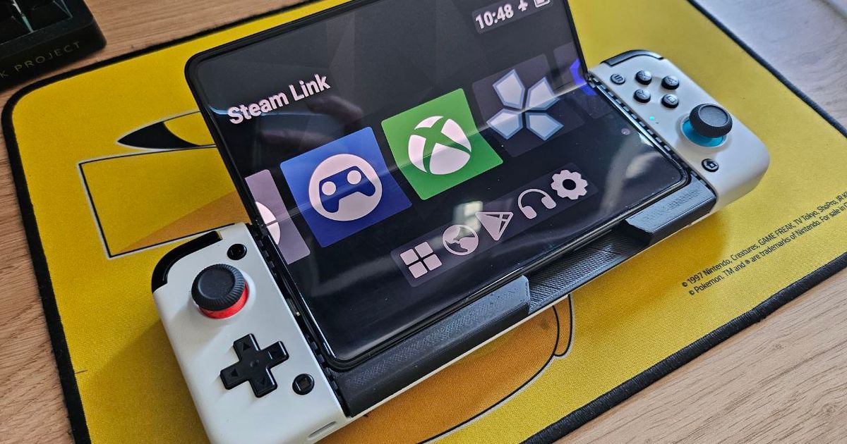 Gamesir X2 + Galaxy Z Fold 3 Adapter by Omnomnyan Download free STL