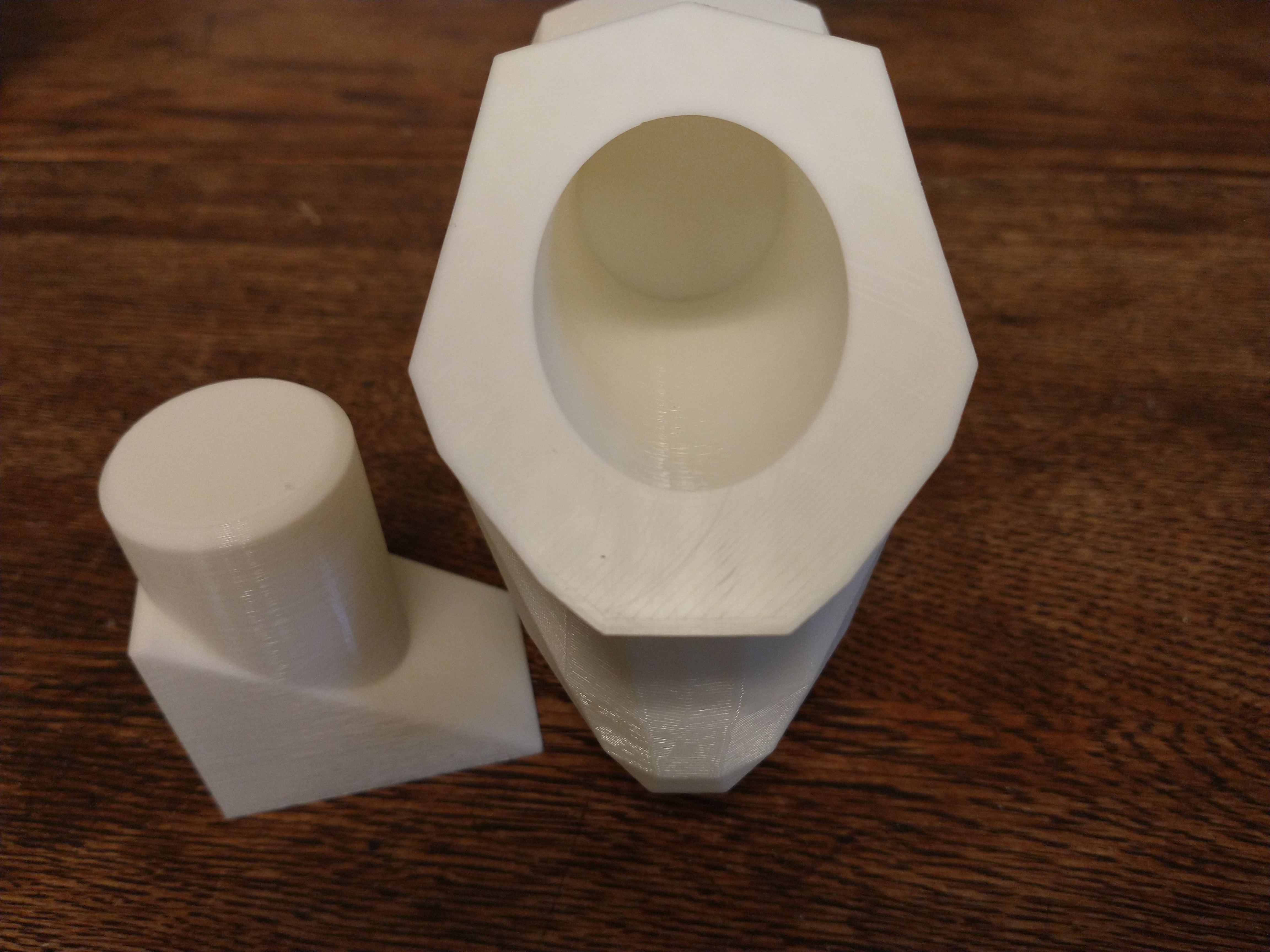 Miniatura 5 do modelo 3D Low-Poly Planar Head