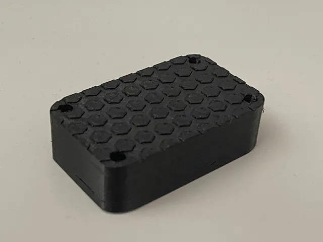 AirtagBrick