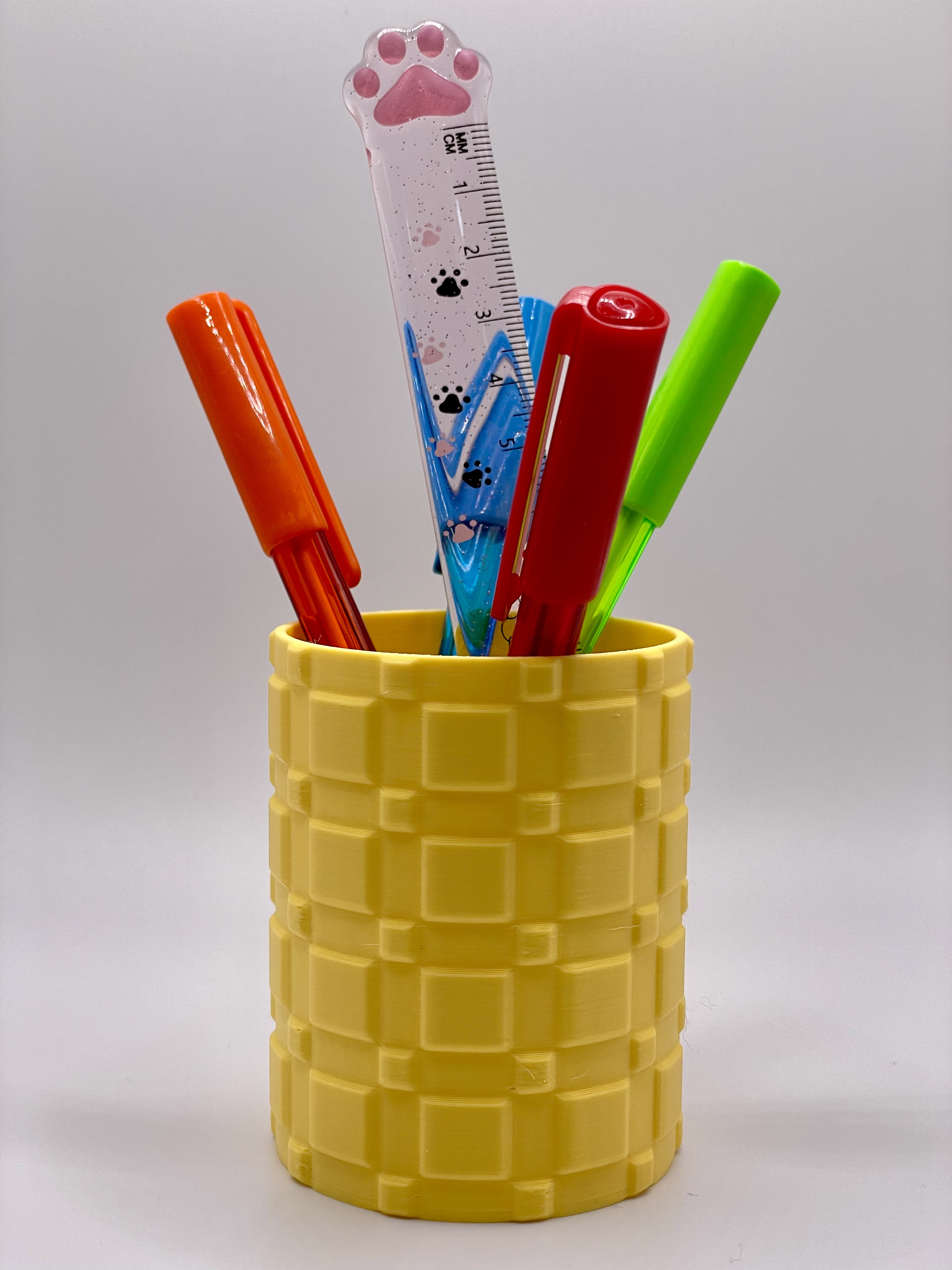 Pen Holder (rectangular pattern)