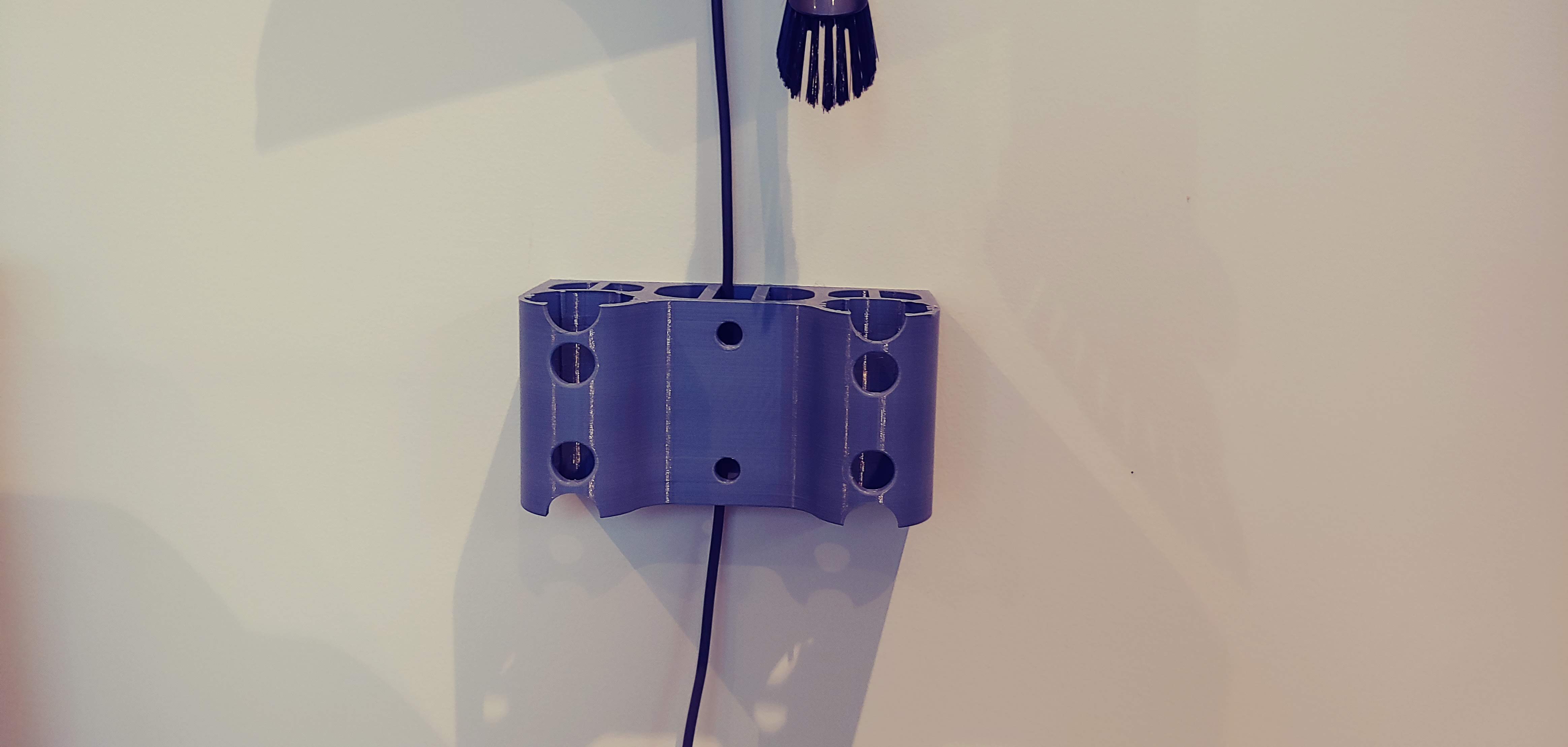 Dyson v11 Wall Bracket by Klaas Download free STL model