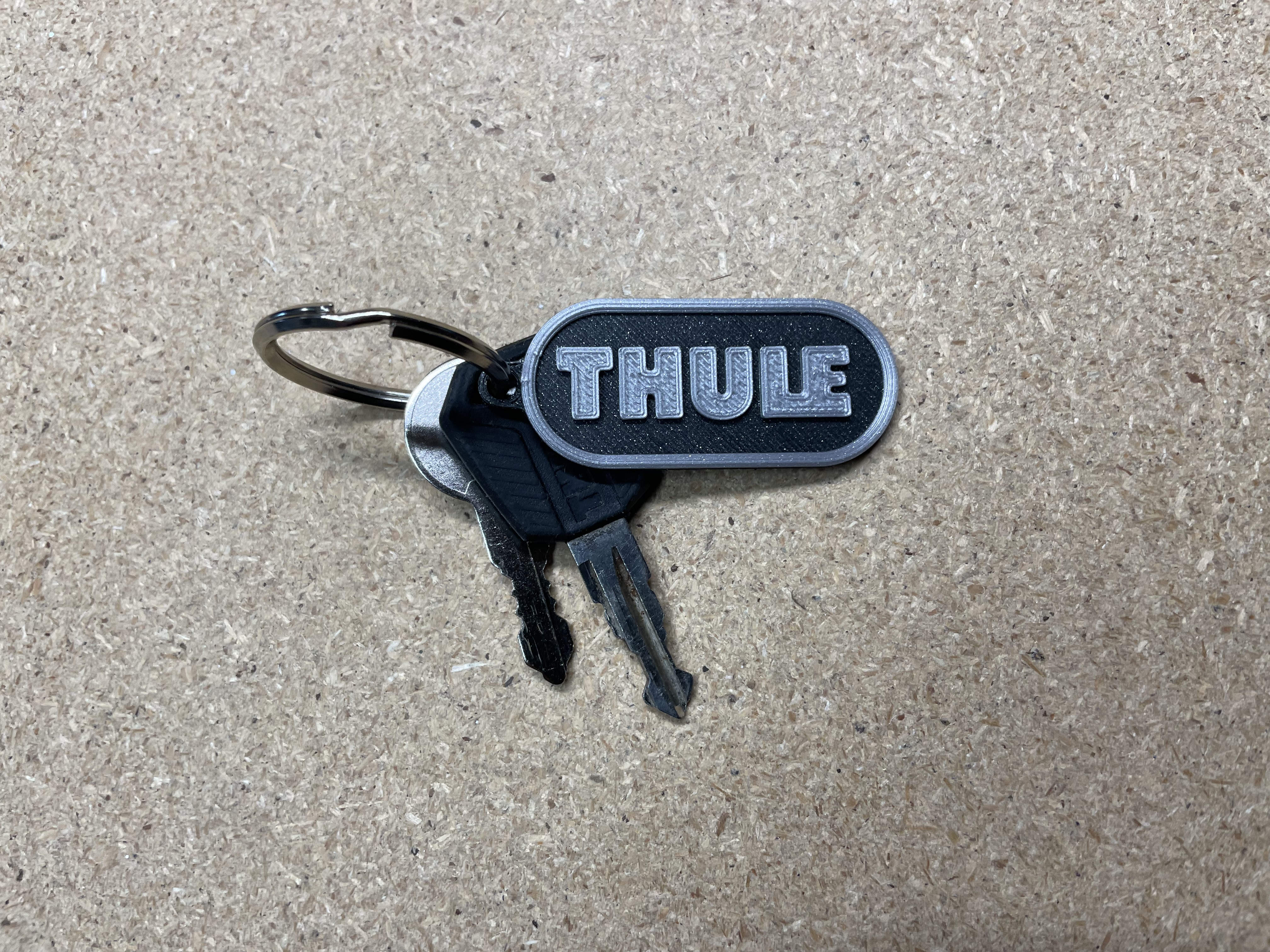Miniatura 2 do modelo 3D THULE Keychain