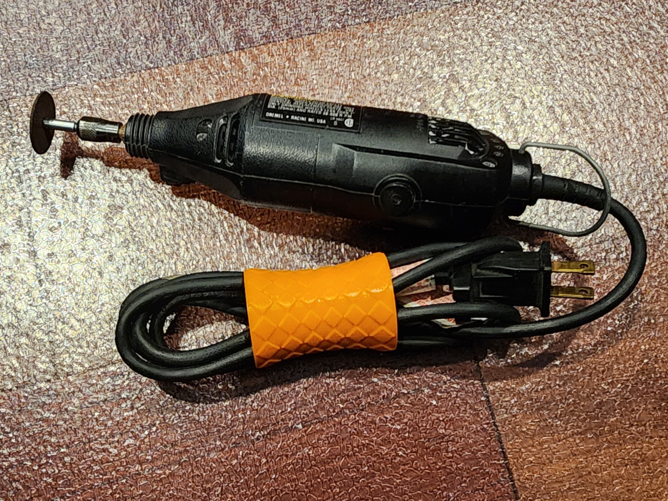 #0091 Power Cord Management Roll <Vase Mode>