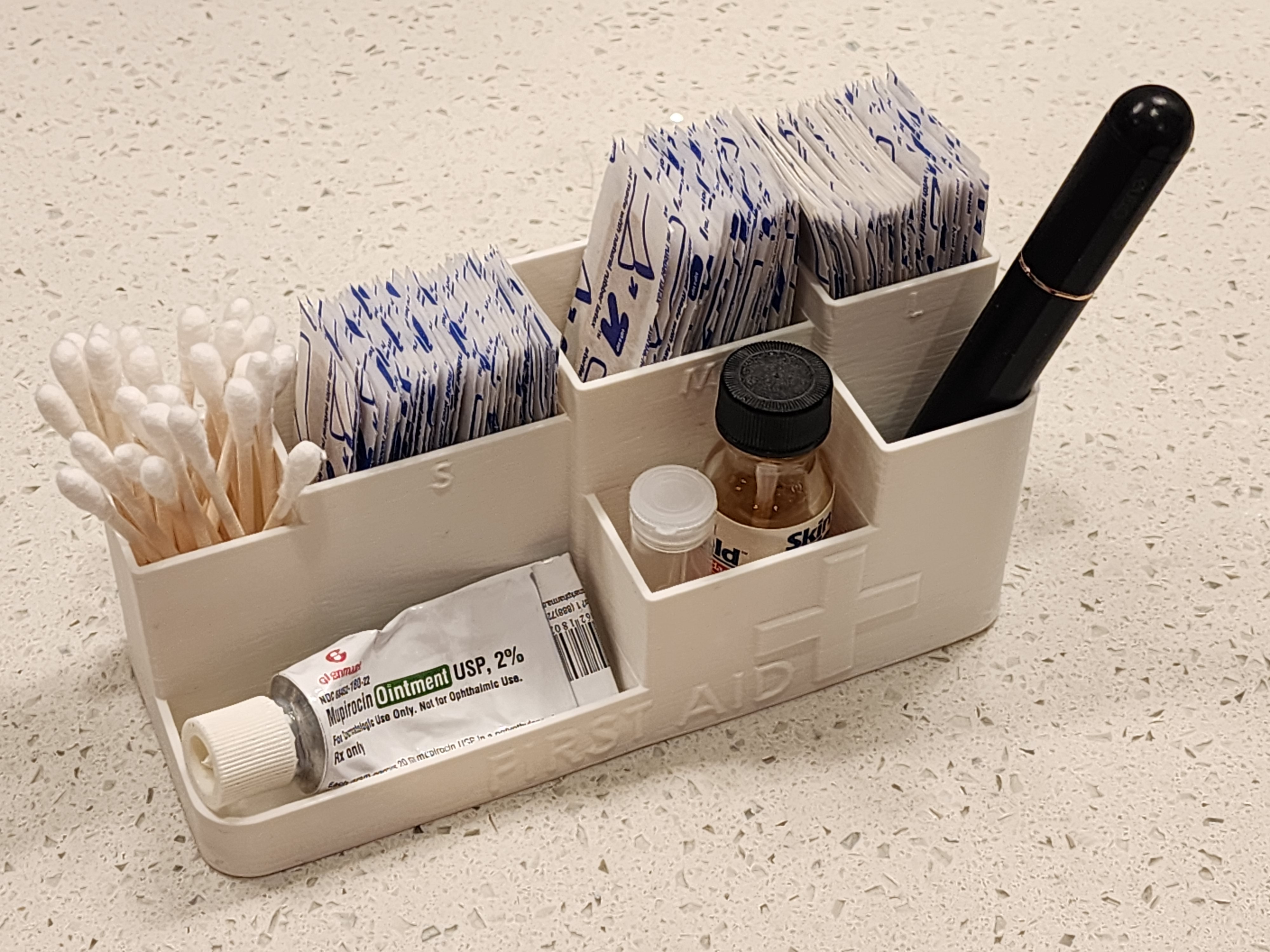 #0094 First Aid Caddy