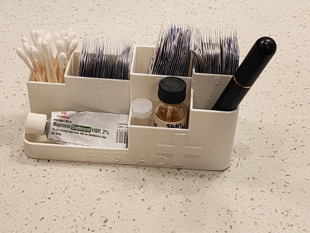 #0094 First Aid Caddy by BuildX | Download free STL model | Printables.com