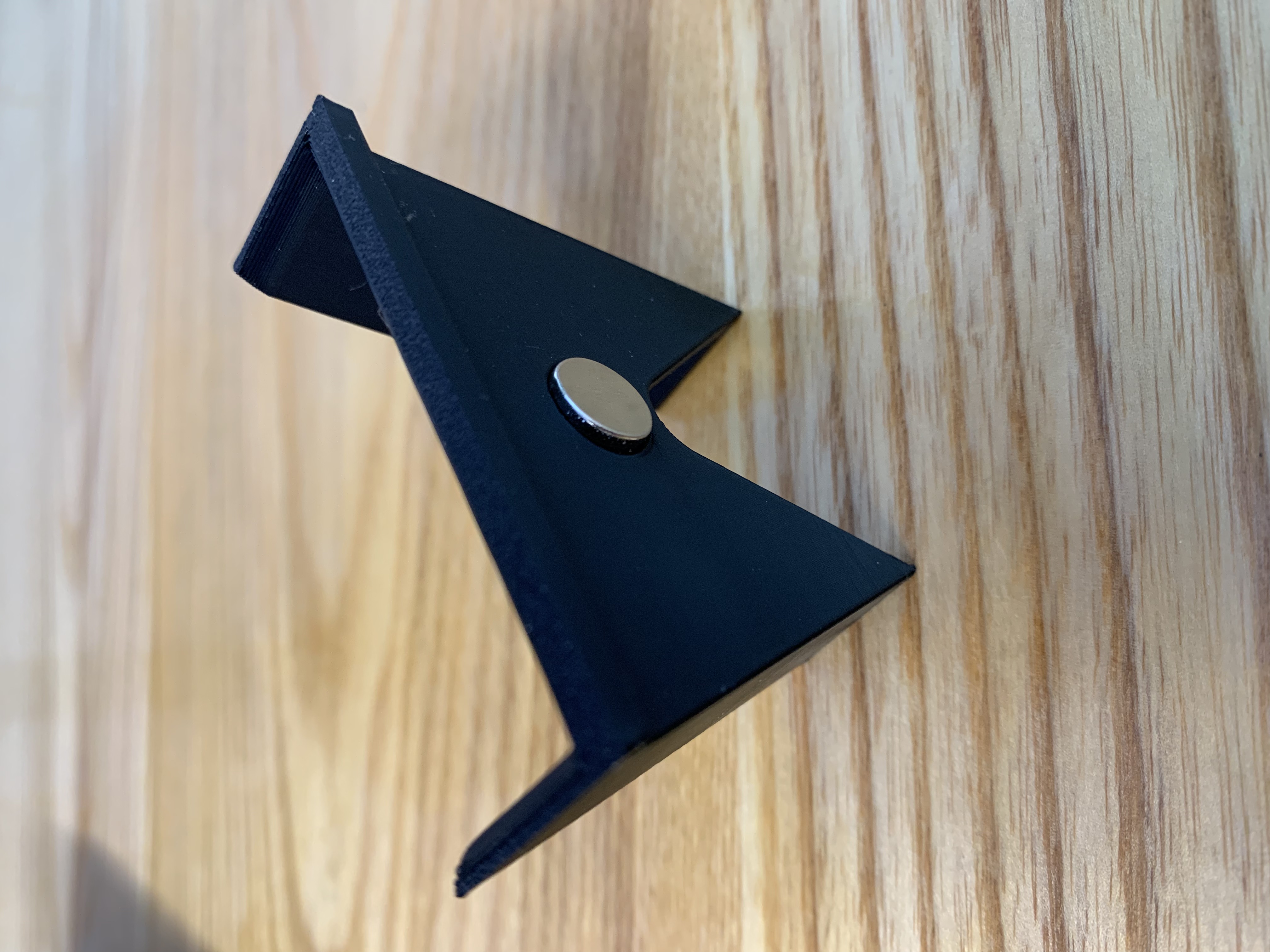 cutter holder square edges with 10x2 magnet
