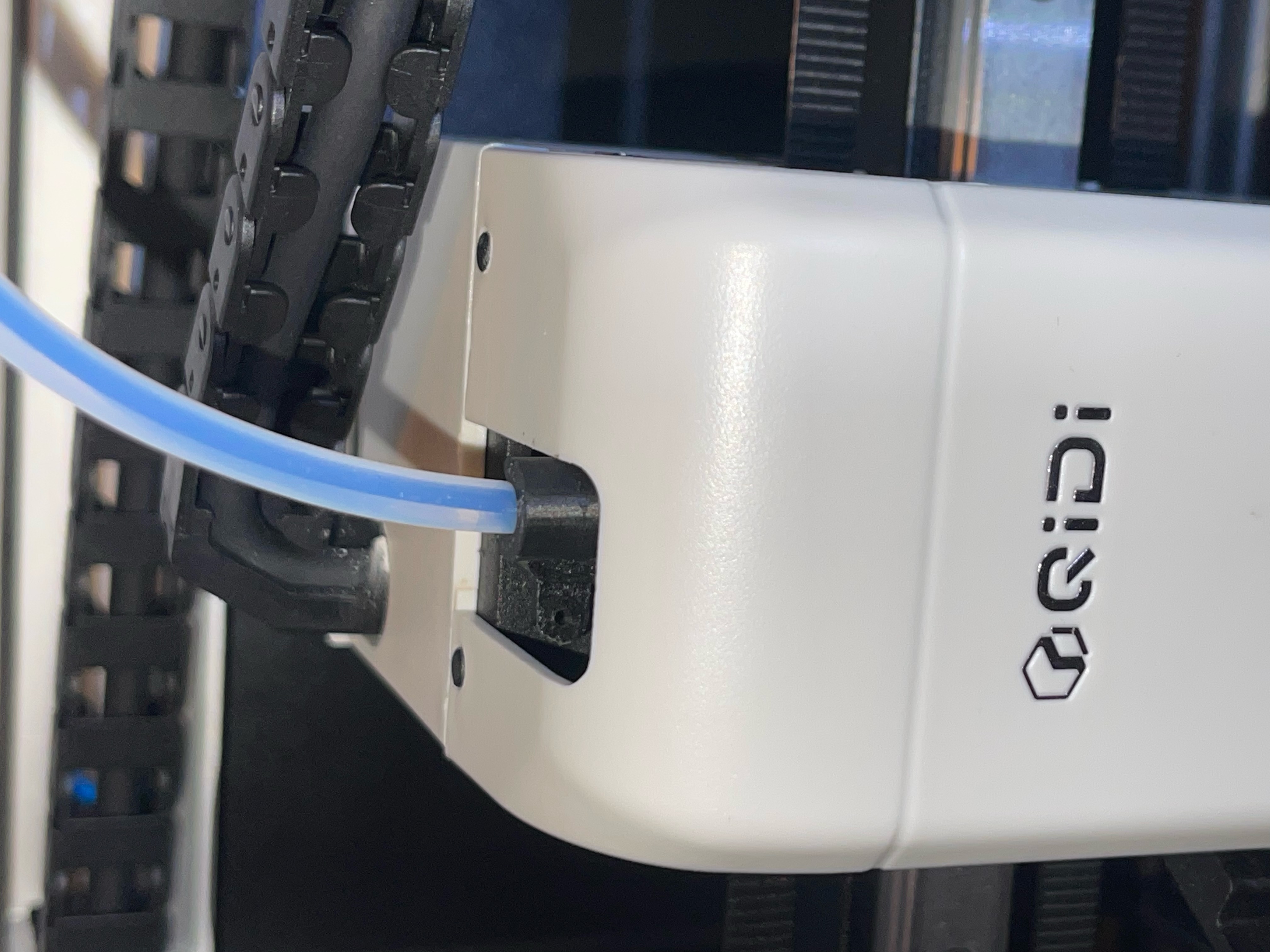 Qidi Q2/Qidi Plus 4 PTFE Guide Clip