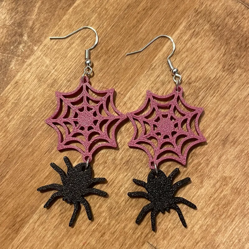 Halloween Earrings - Spider With Web by ThreeDimensions | Download