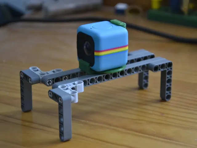 Polaroid cube lego technic adapter