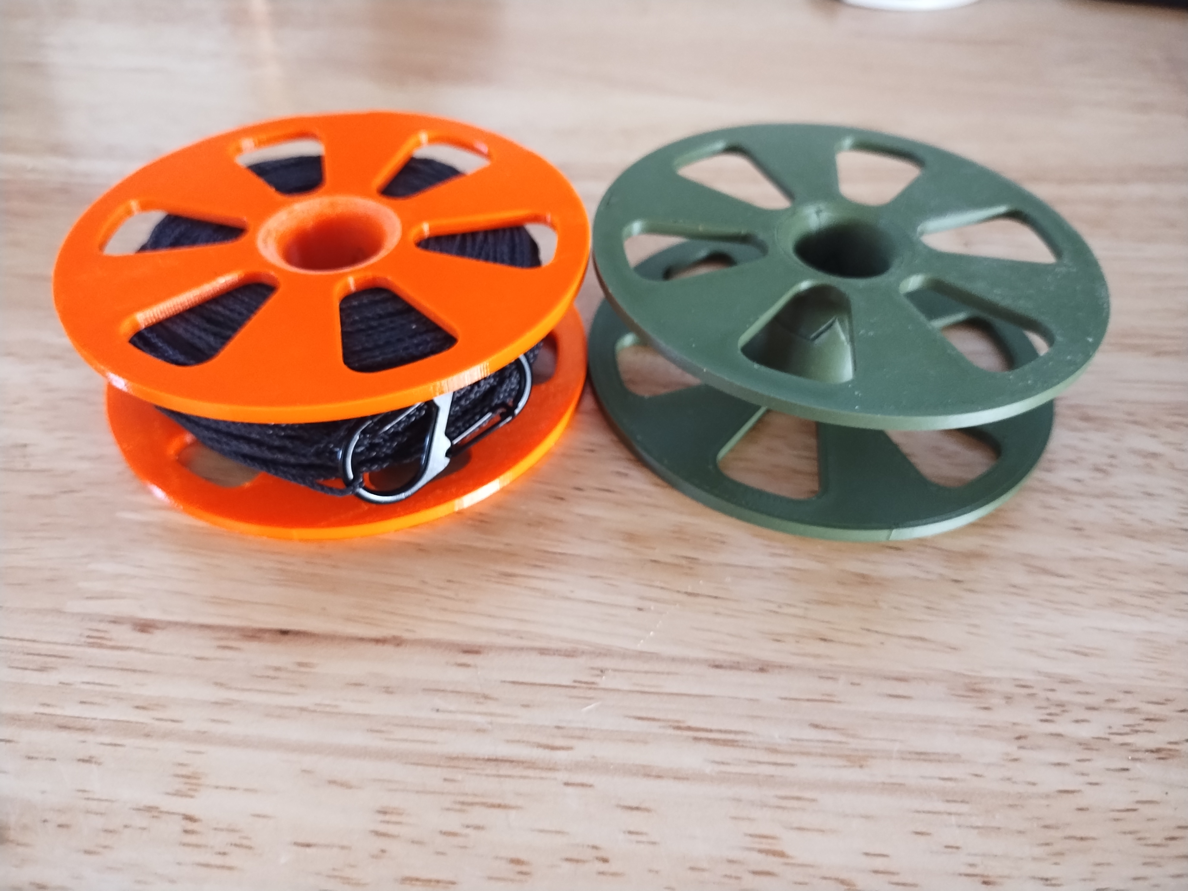 SCUBA Diver Finger Spool