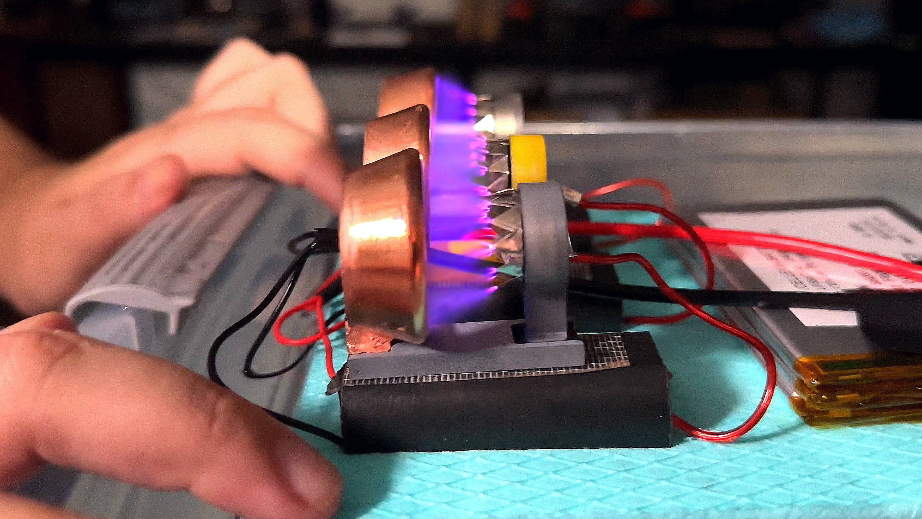 Ionic Thruster — thumbnail 3