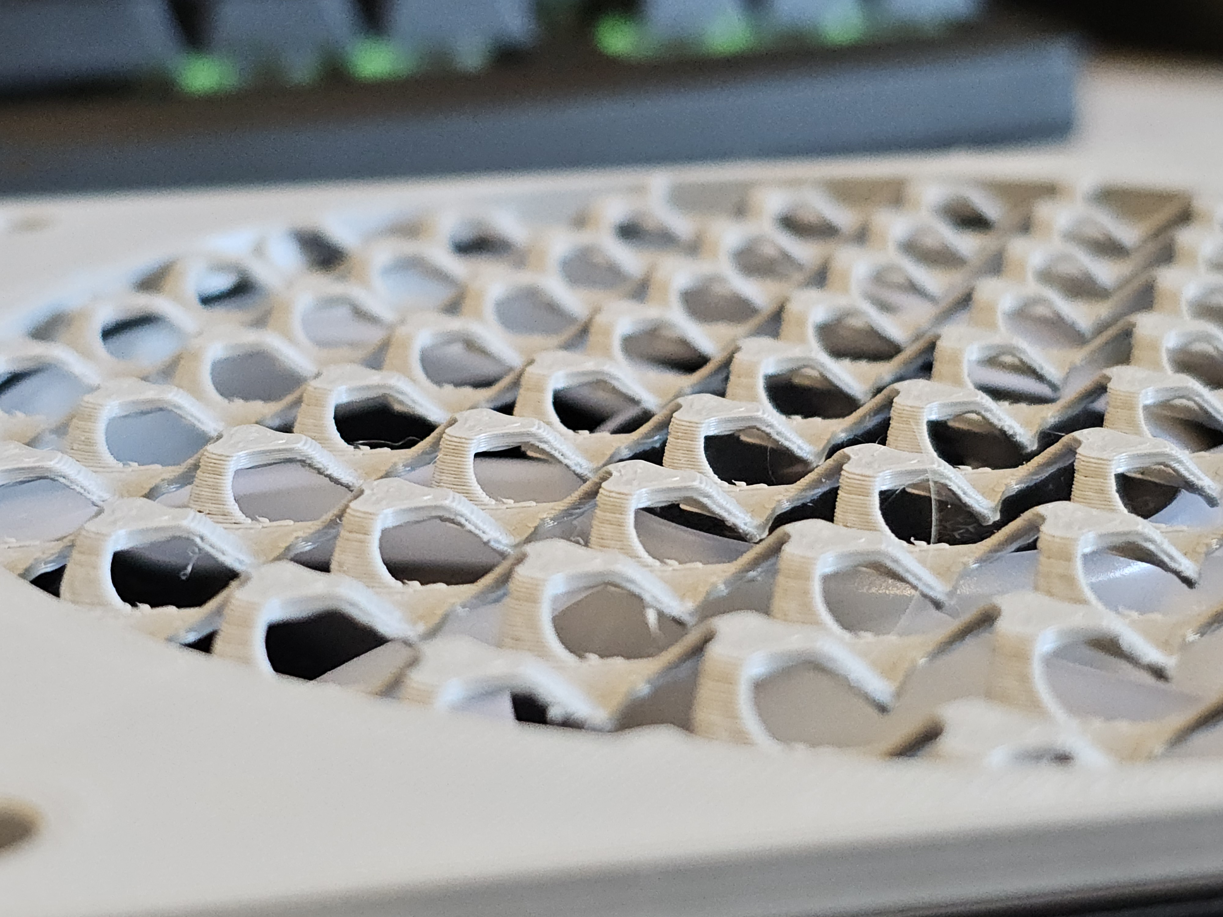 120mm fan grill in 3D pattern