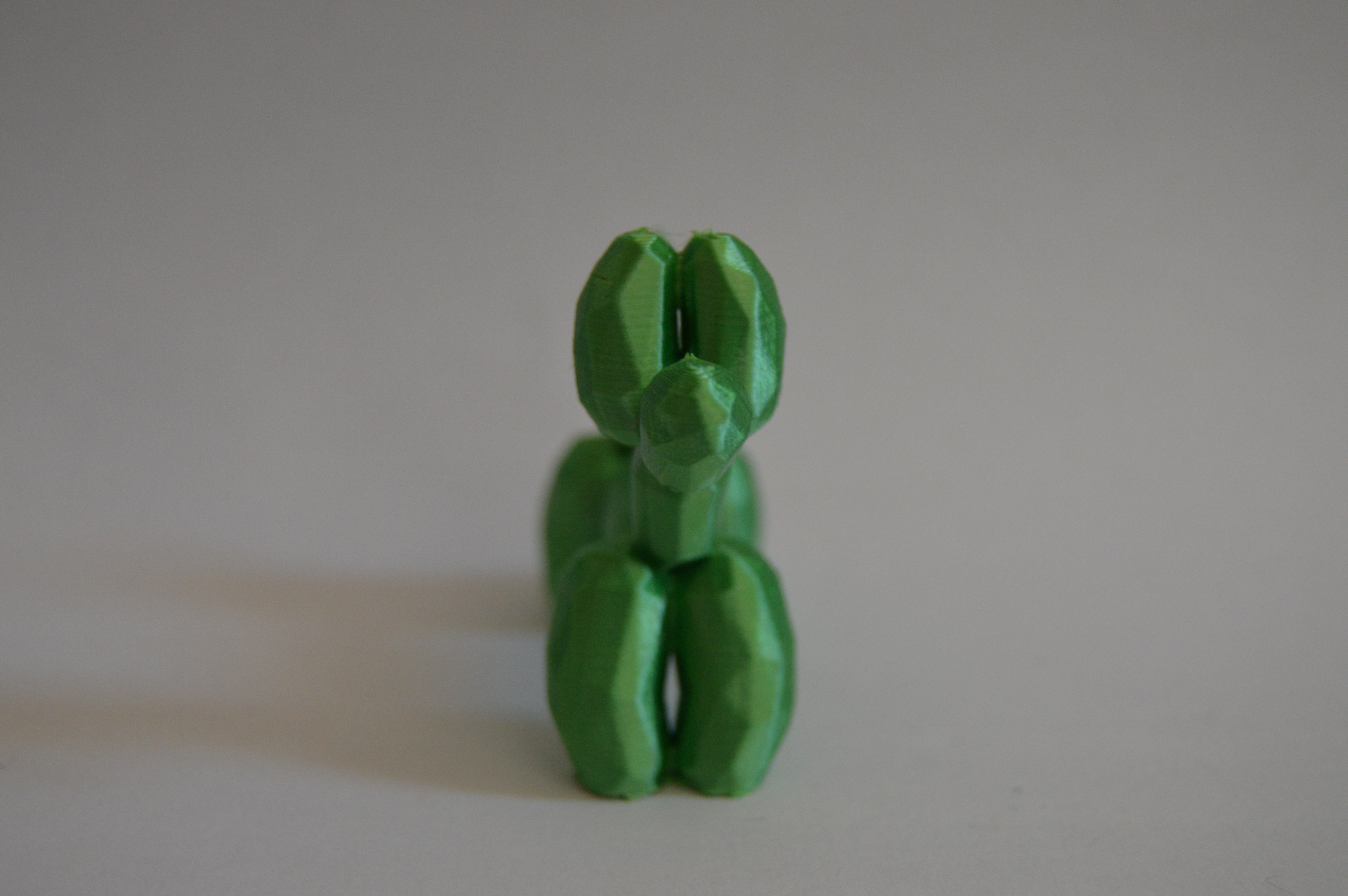 Miniatura 2 do modelo 3D Low poly balloon dog