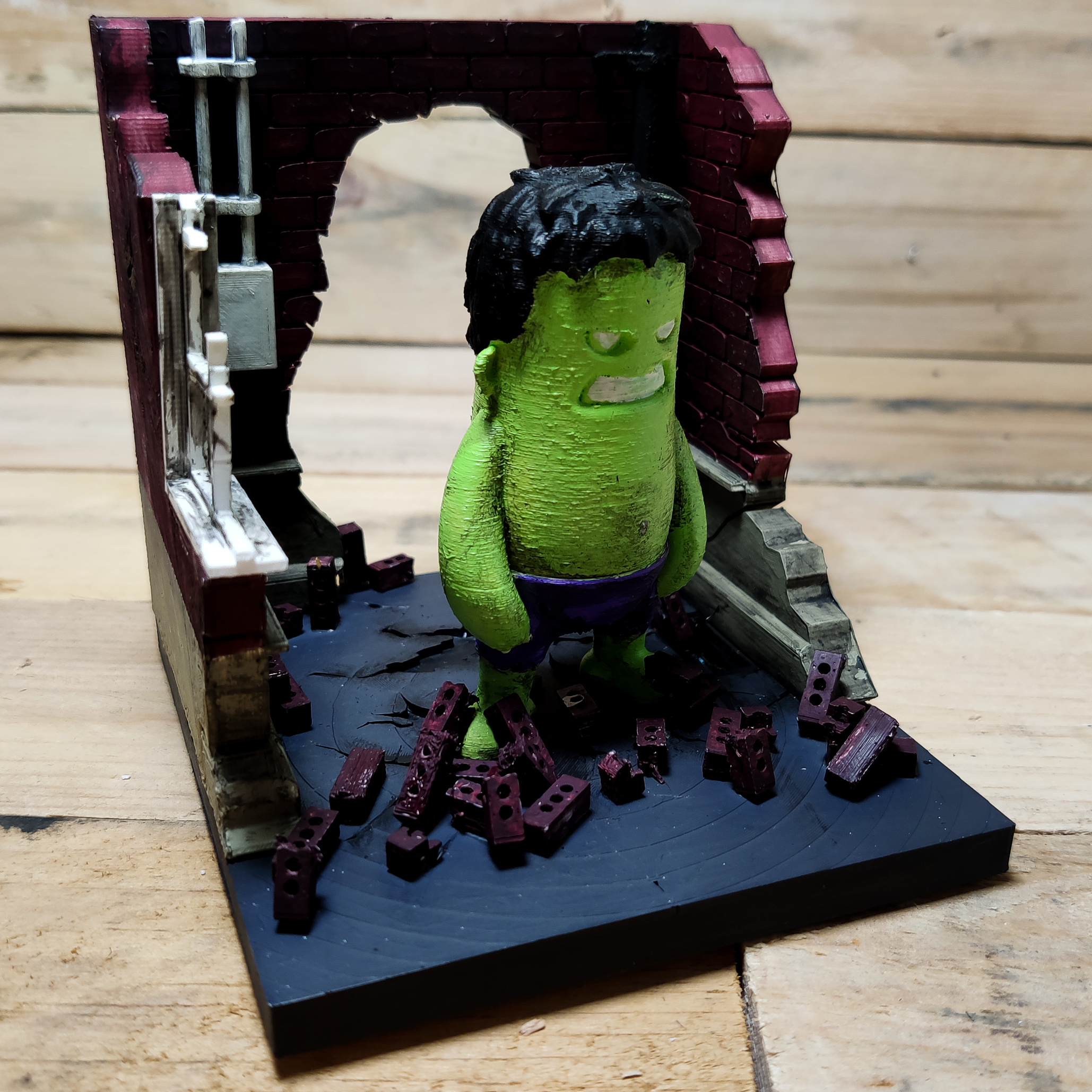 Diorama for Mini Hulk Dude - Smash! - Figurine not included