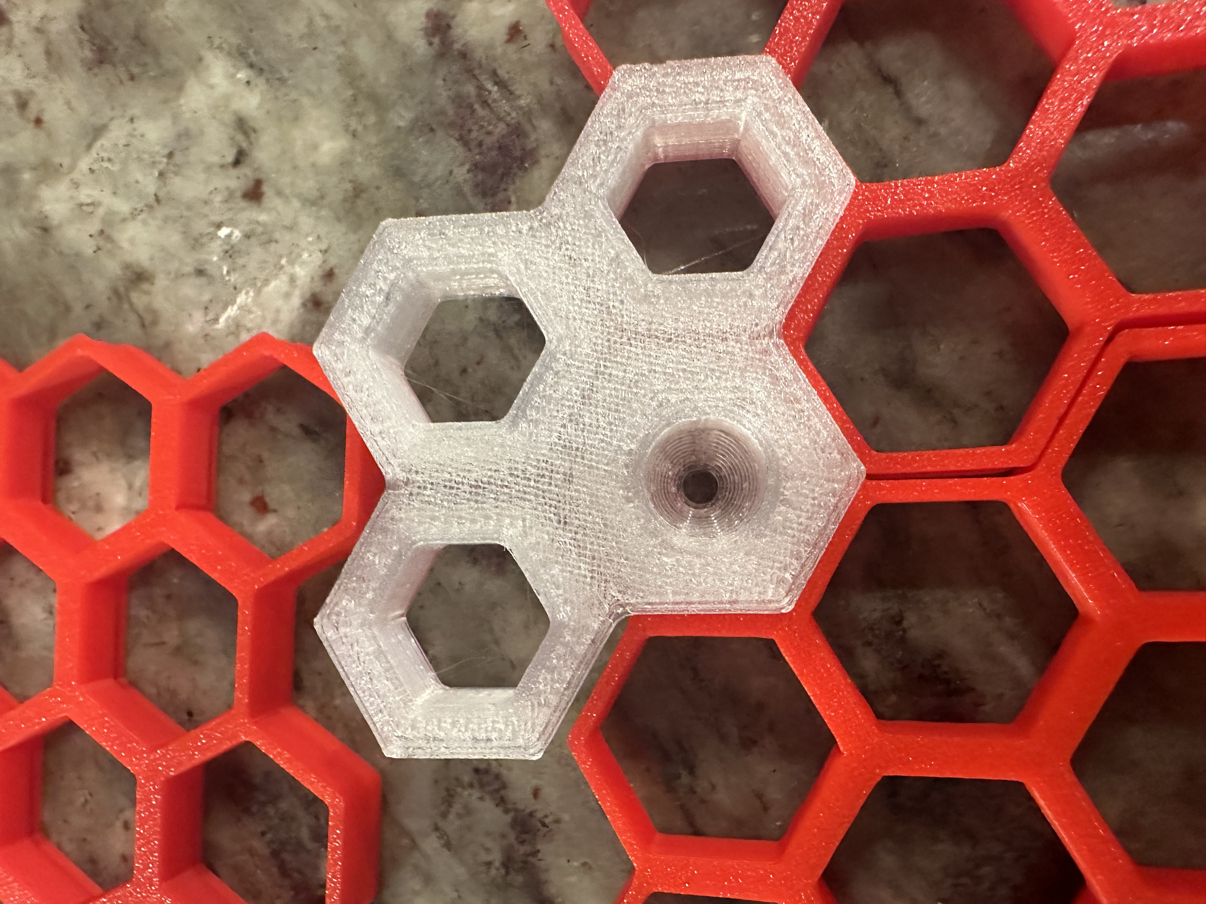 Honeycomb Wall - Multi Panel Attachment - Landscape Orientation