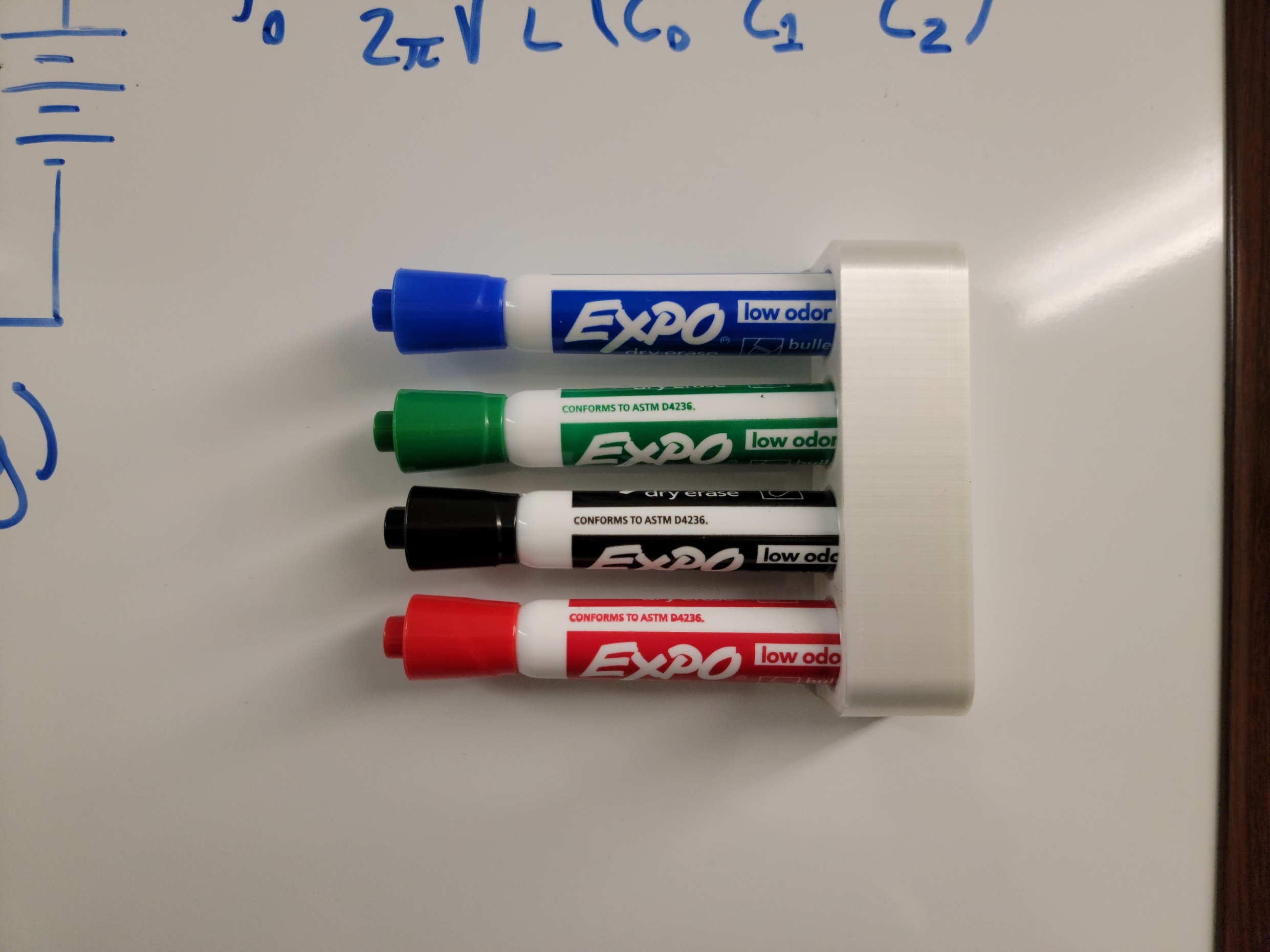 Magnetic Expo Marker x4 Holder