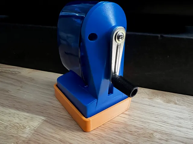 Pencil sharpener mount