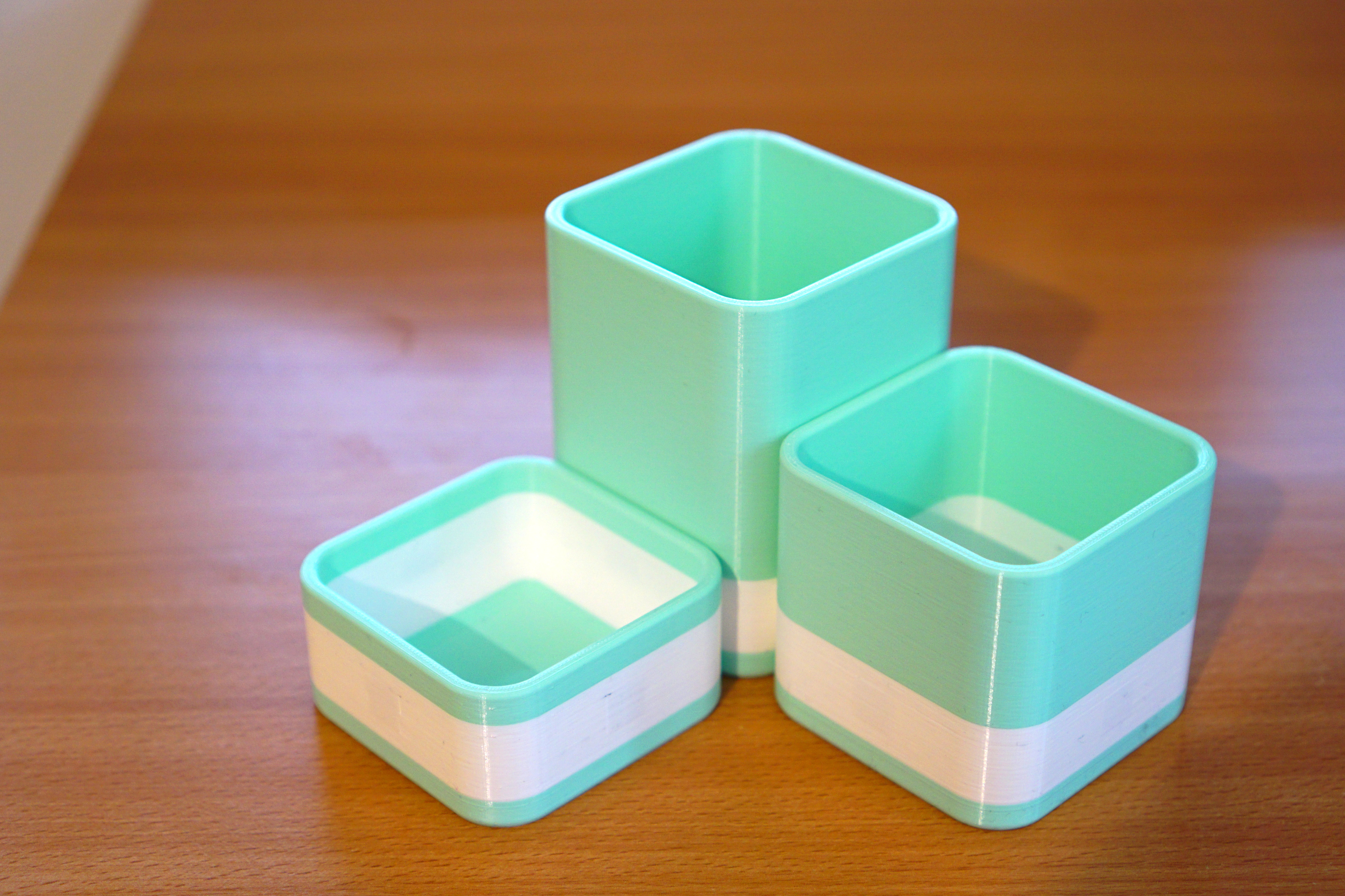 Miniatura 6 do modelo 3D Modular Desk Organiser