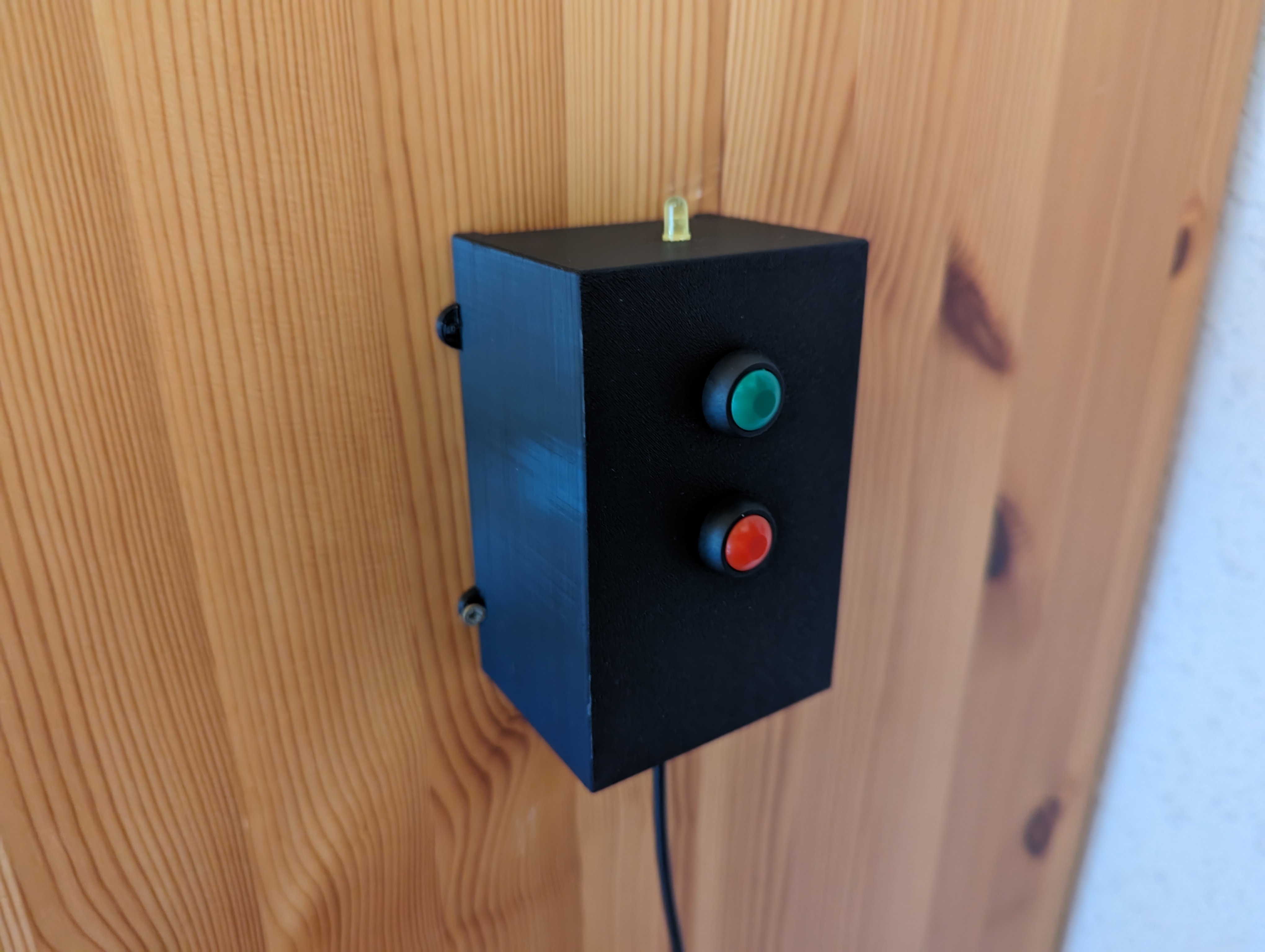 Alexa-compatible Lightswitch