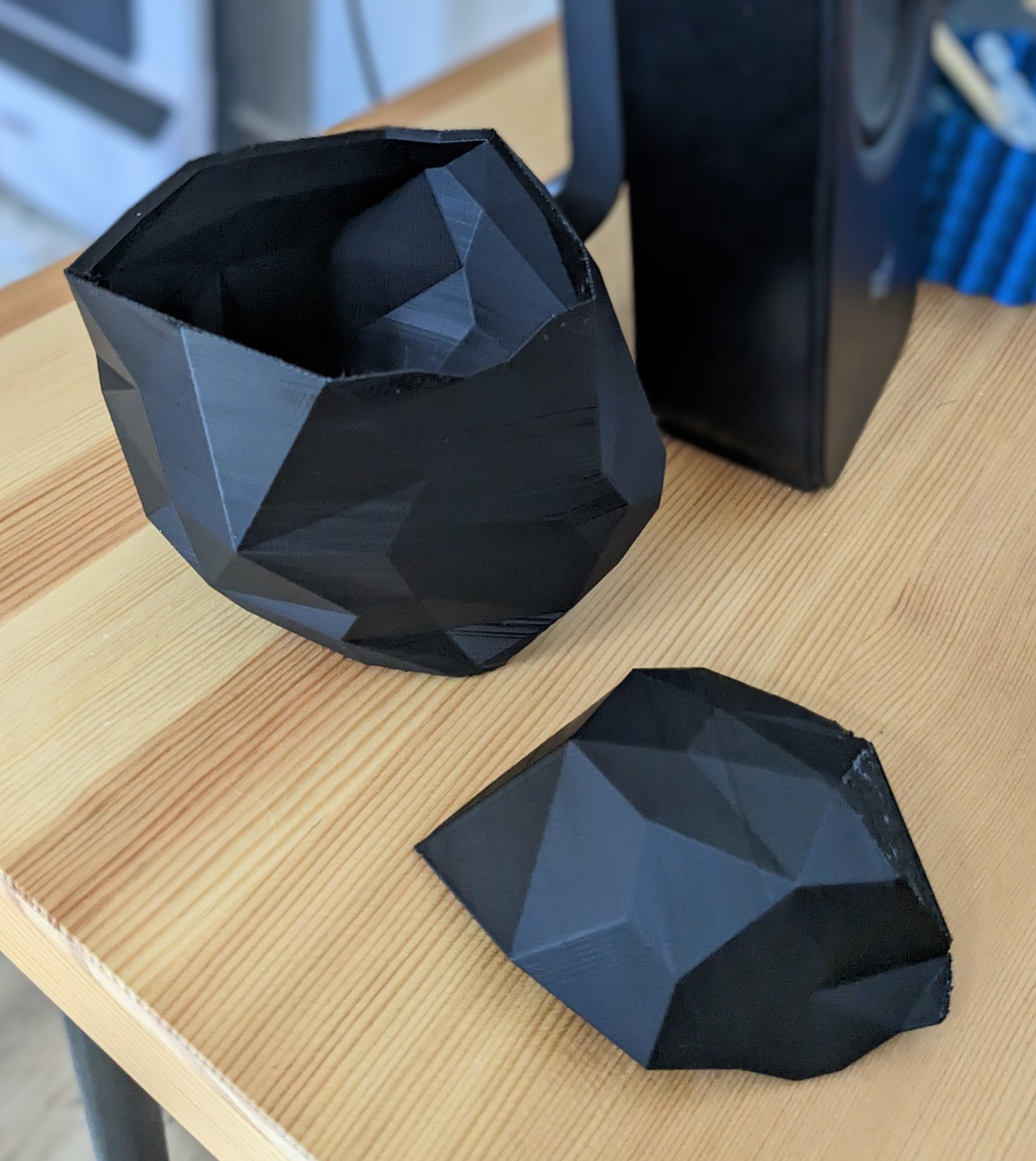 Miniatura 4 do modelo 3D Multi purpose low poly rock
