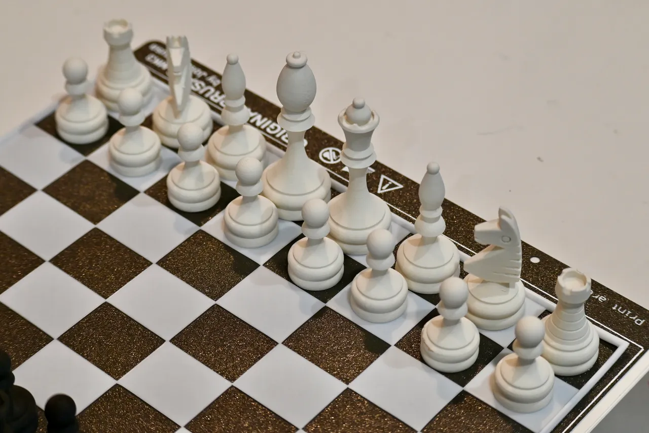 Chess Board with pieces  Autodesk Community Gallery