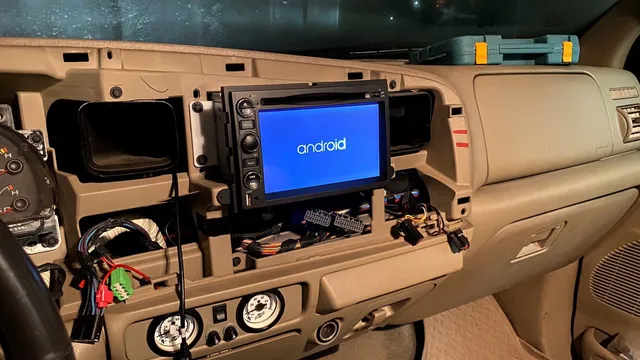 Dual DIN Ford Bracket