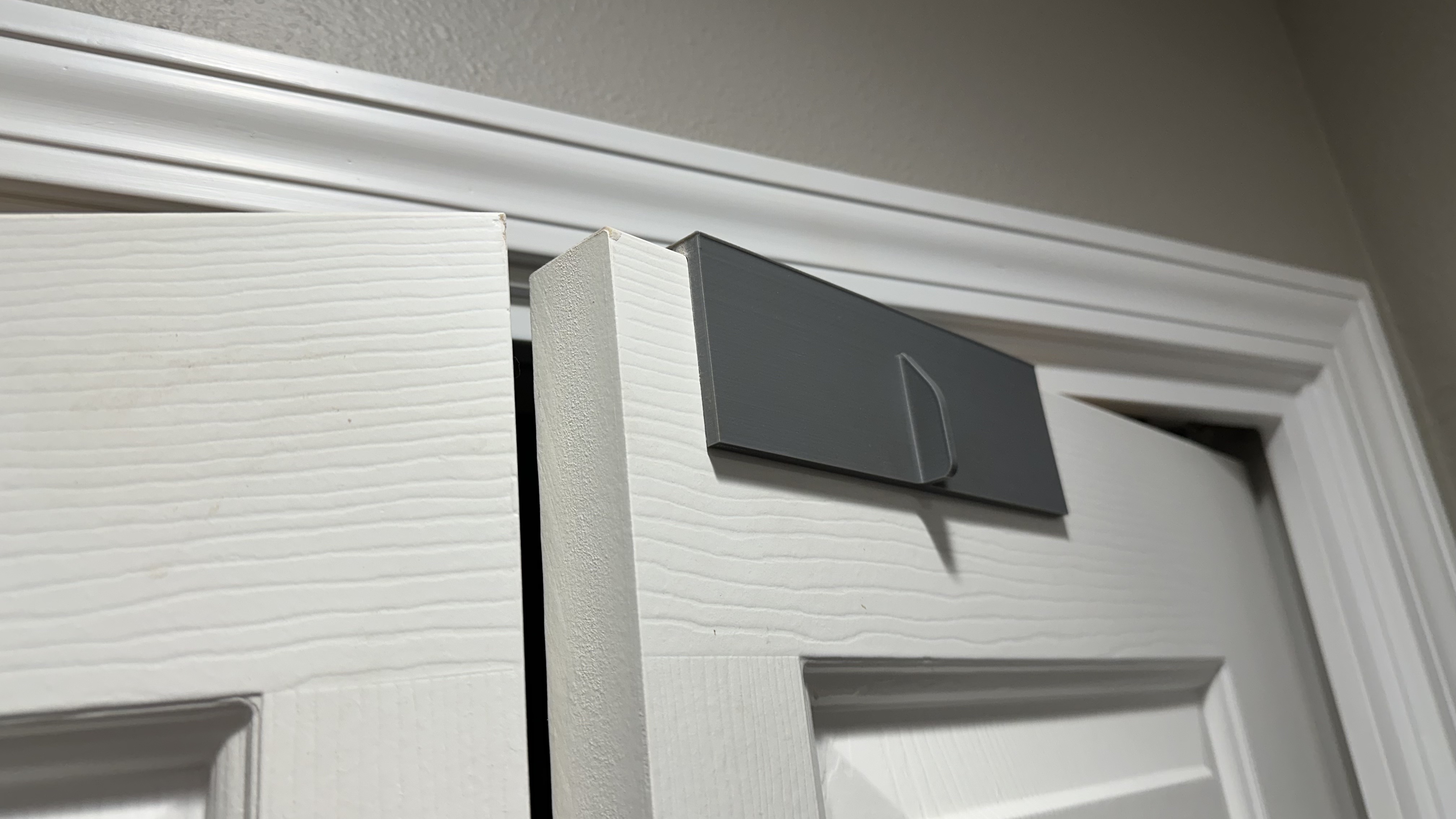 Bifold Door Child Lock by Tinker Labs Download free STL model