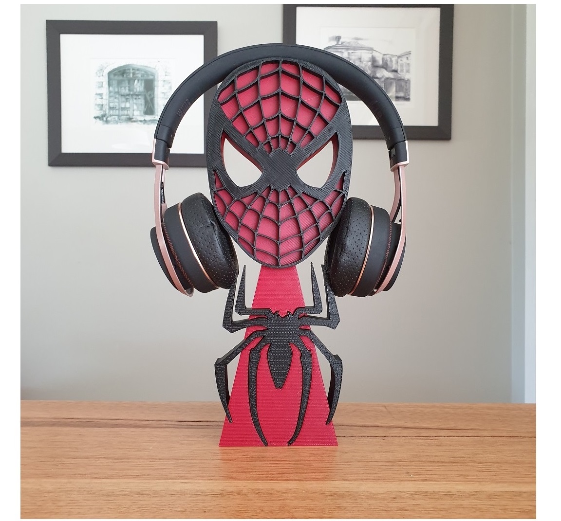 Spiderman Headphones Stand