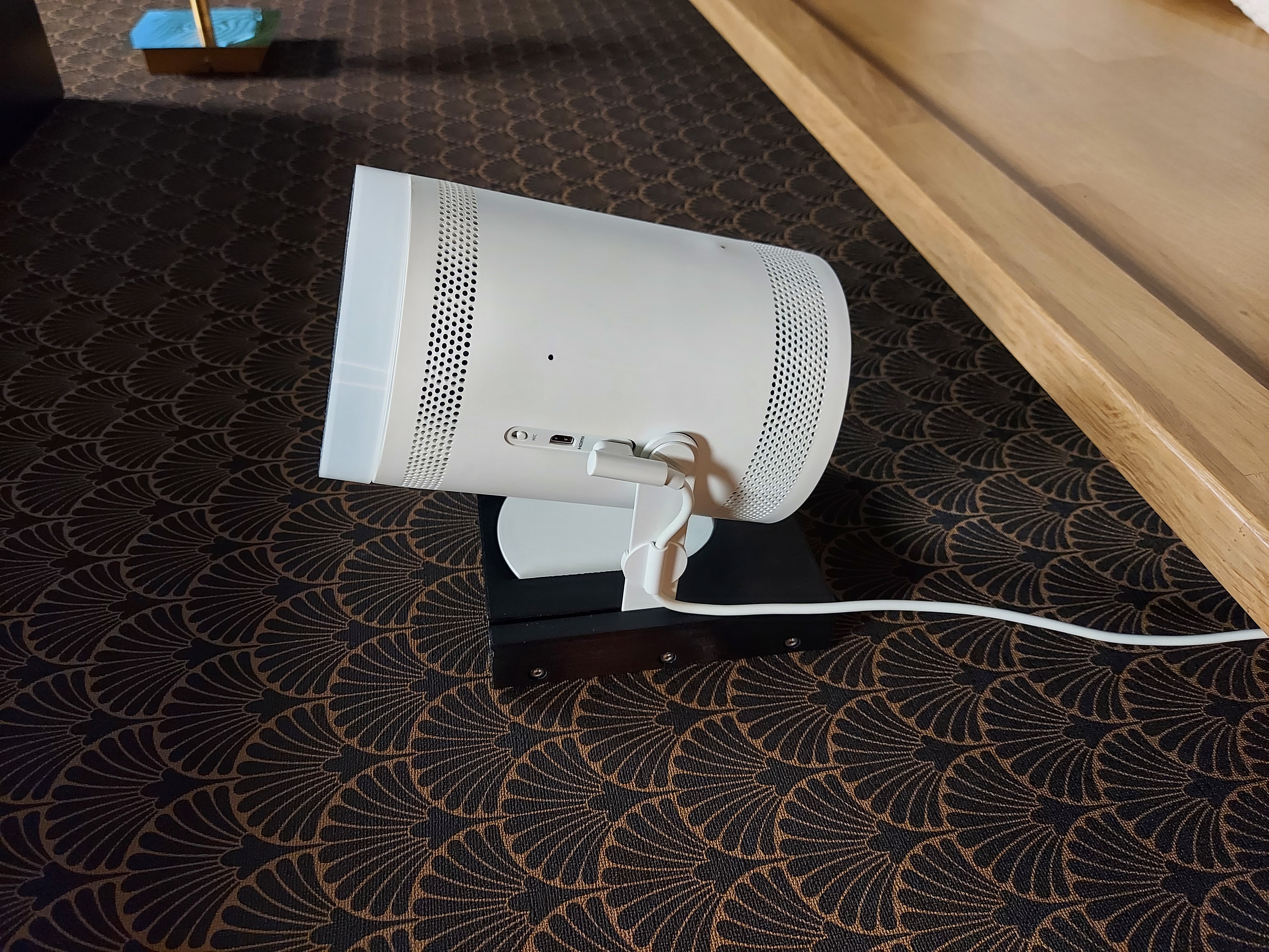 Samsung Freestyle projector mount