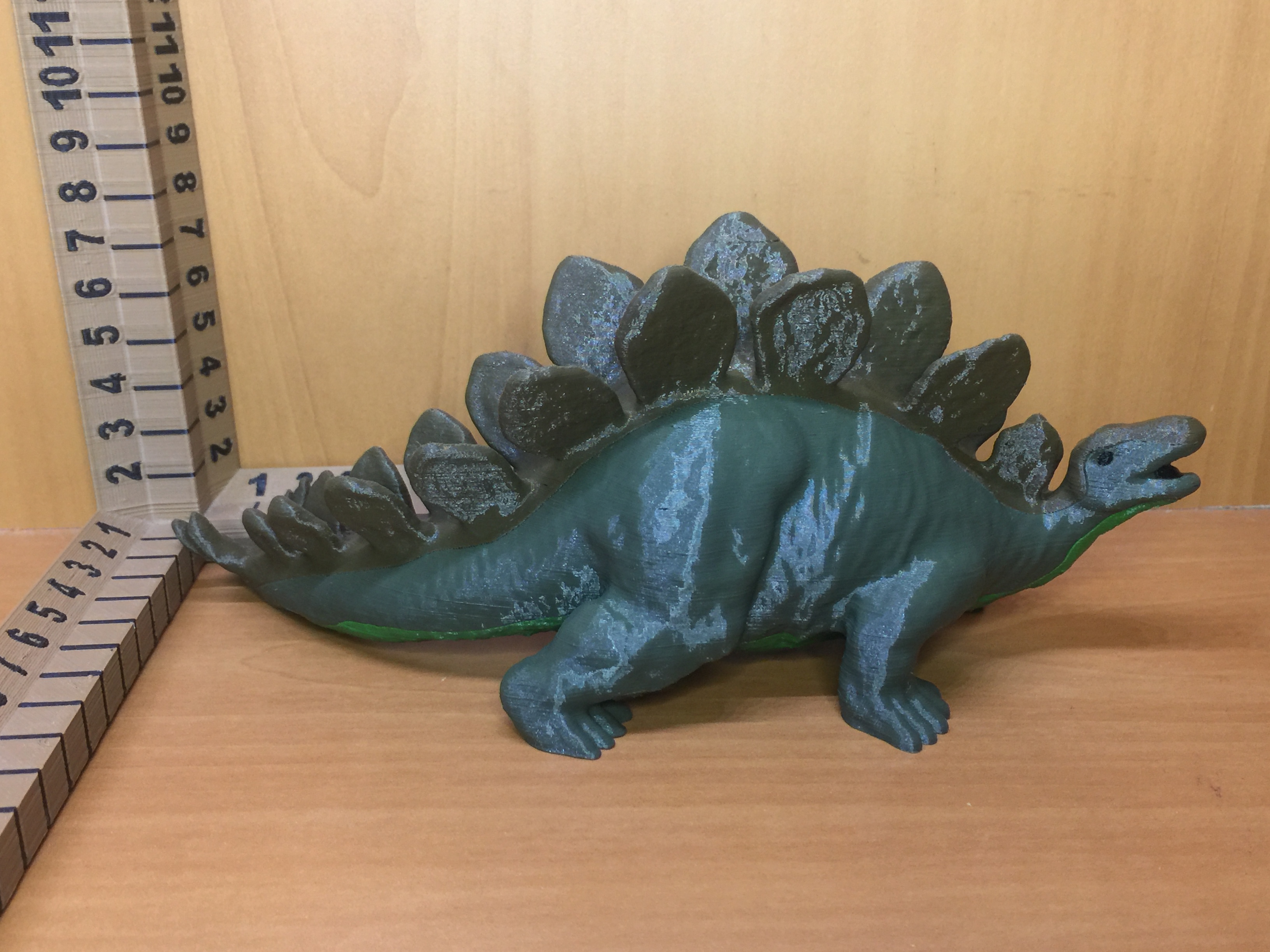 Stegosaurus — miniatura 5