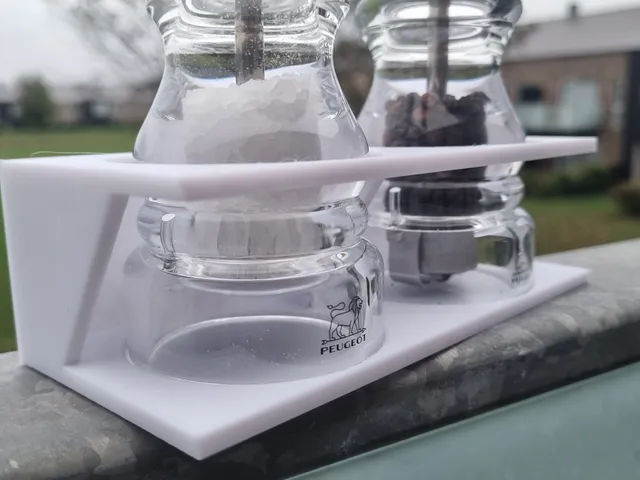 Salt N' Pepper Tray