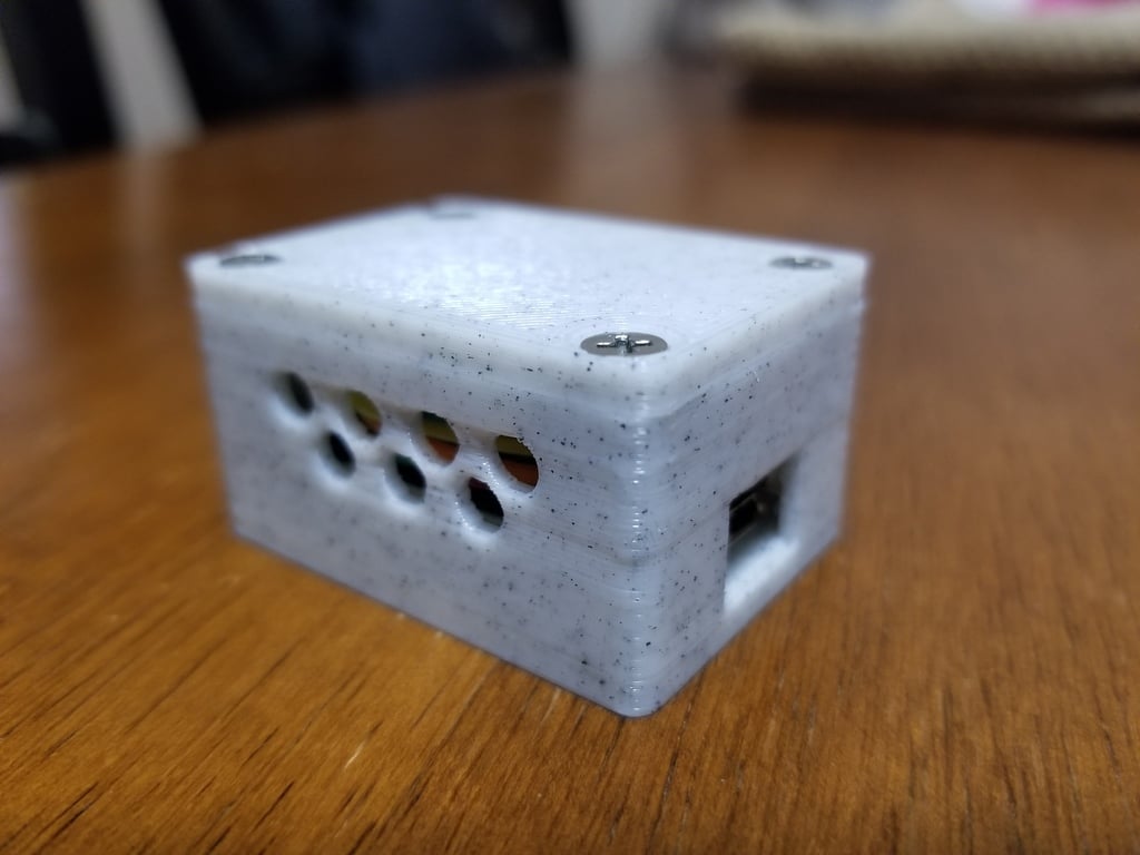 Compact Case for use with the WEMOS D1 Mini and a BME280 Temp and Humidity Sensor.