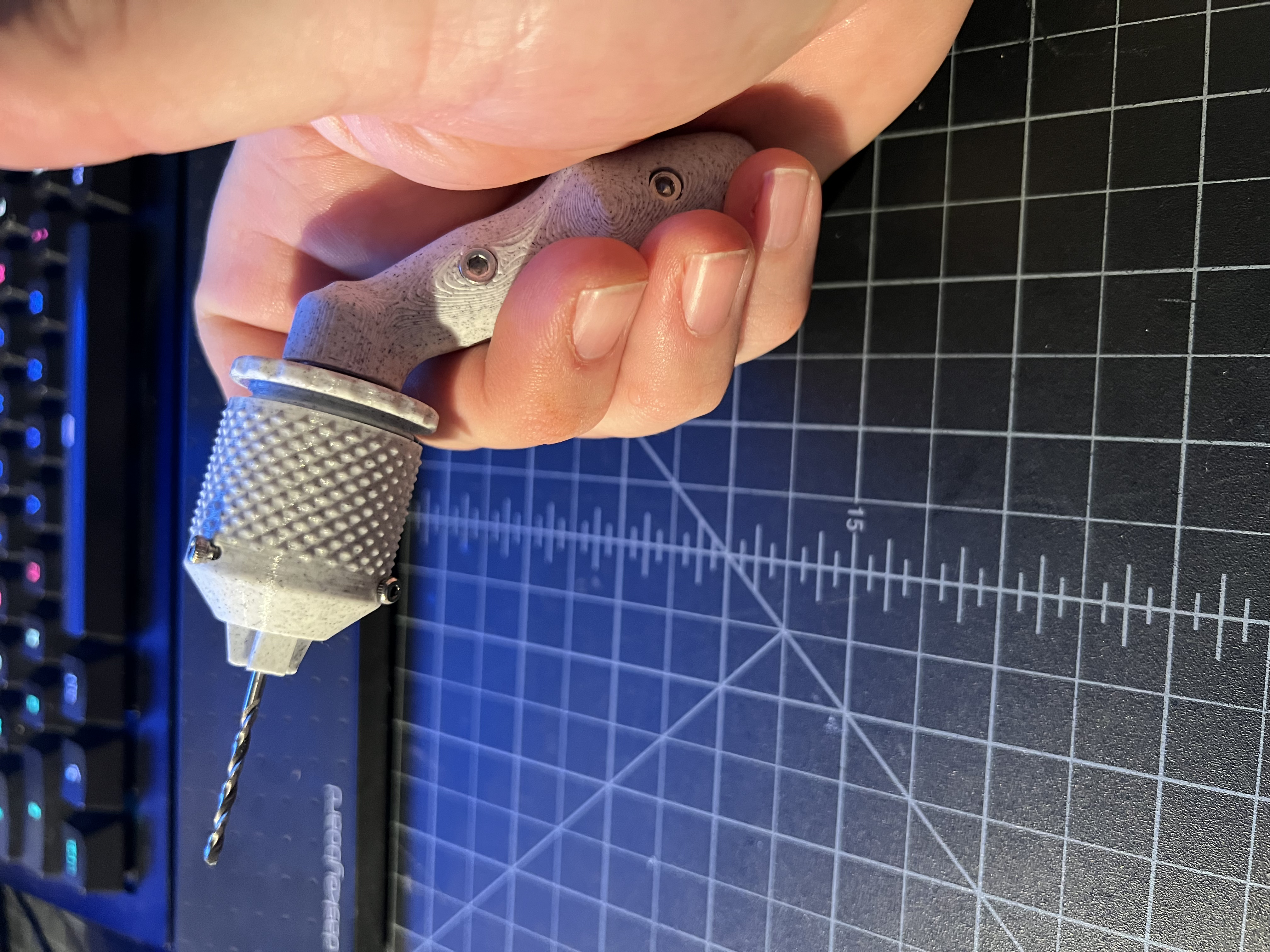Hand drill