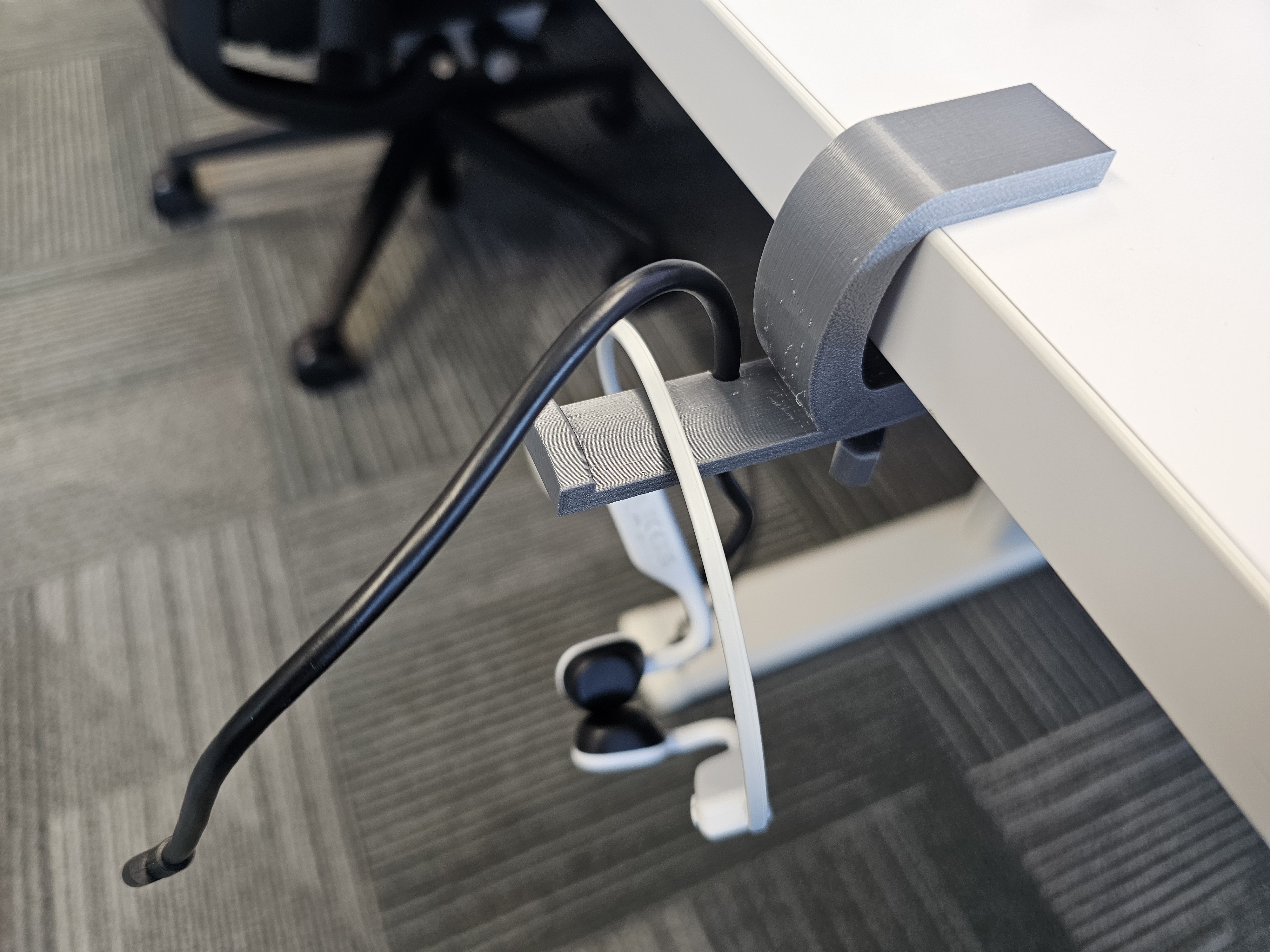 Customizable Headset Hanger