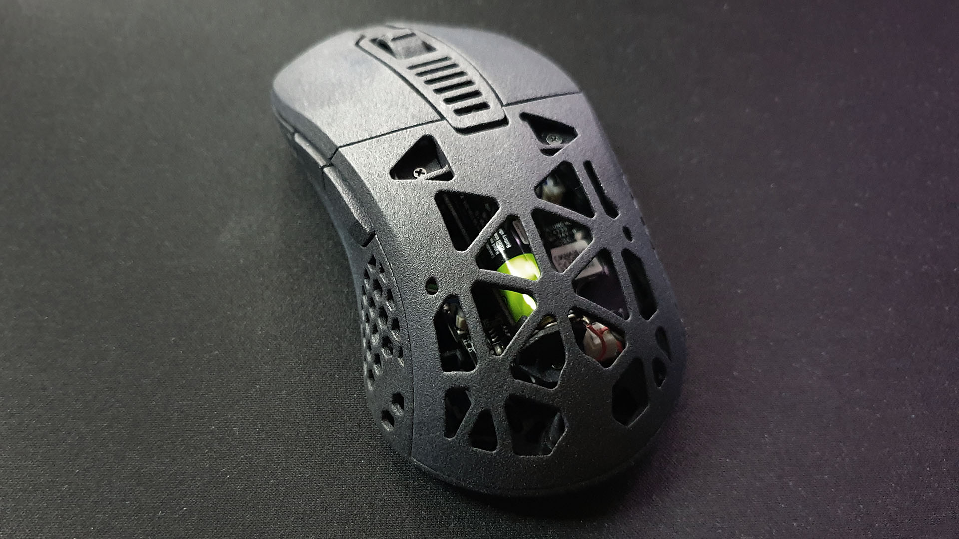 RS4 v2 (Xtrfy M4 wireless mod)