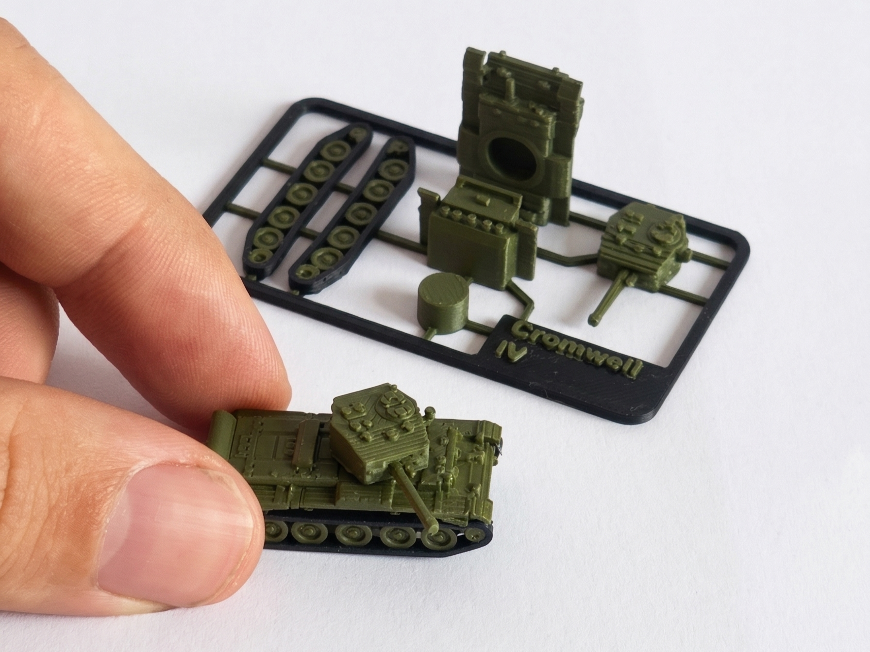 Cromwell IV, VI tank kitcard